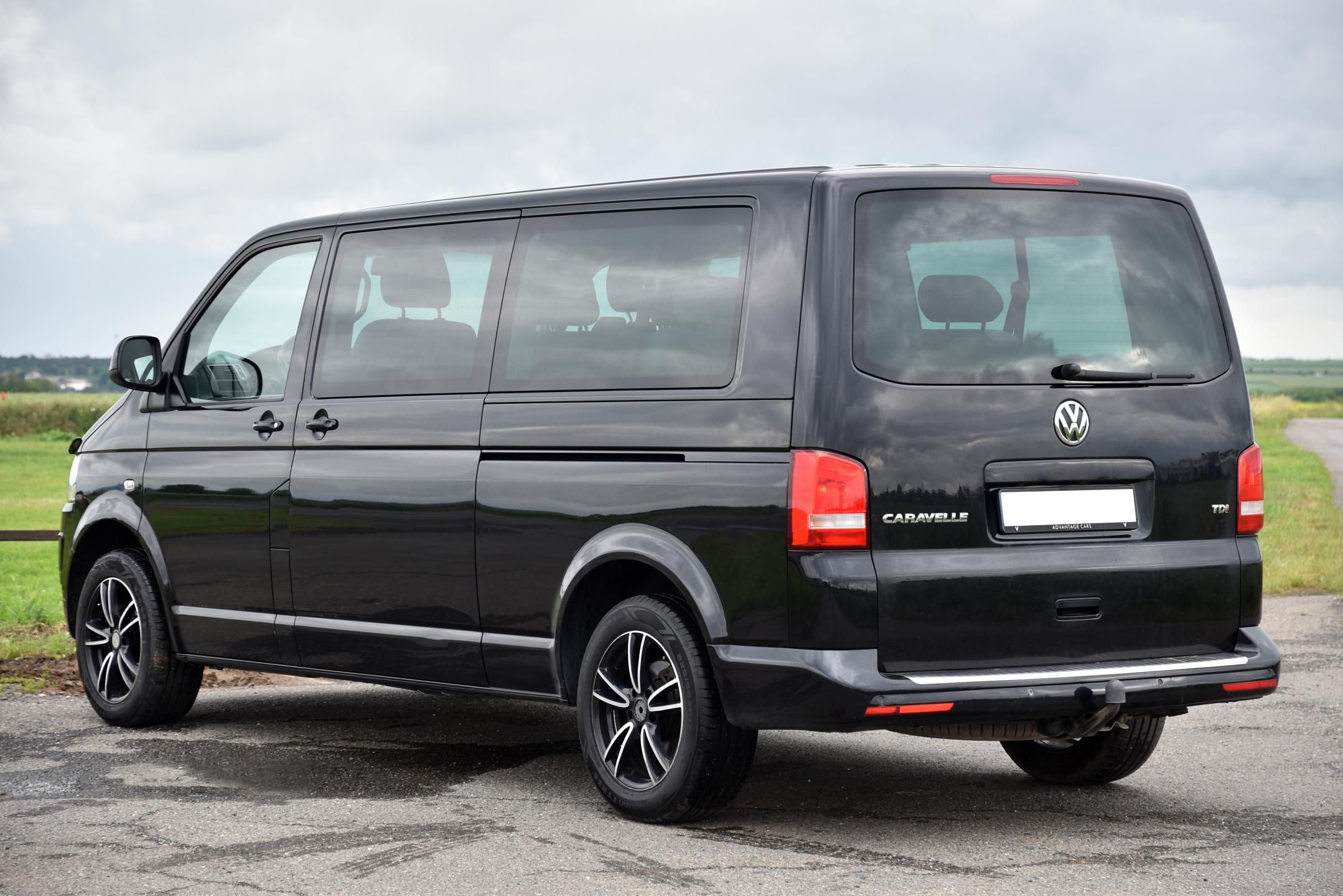 Volkswagen Caravelle, 2.0 TDi LONG,9MÍST,KLIMA,TEMP - fotka 3