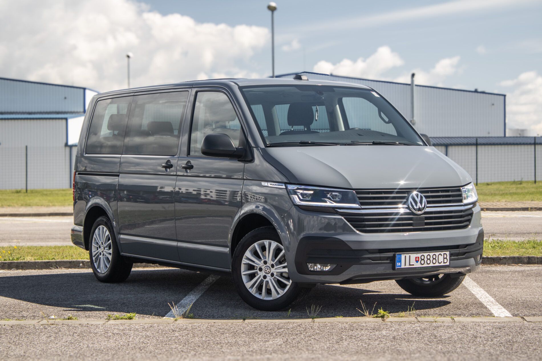 Volkswagen Multivan - fotka 3