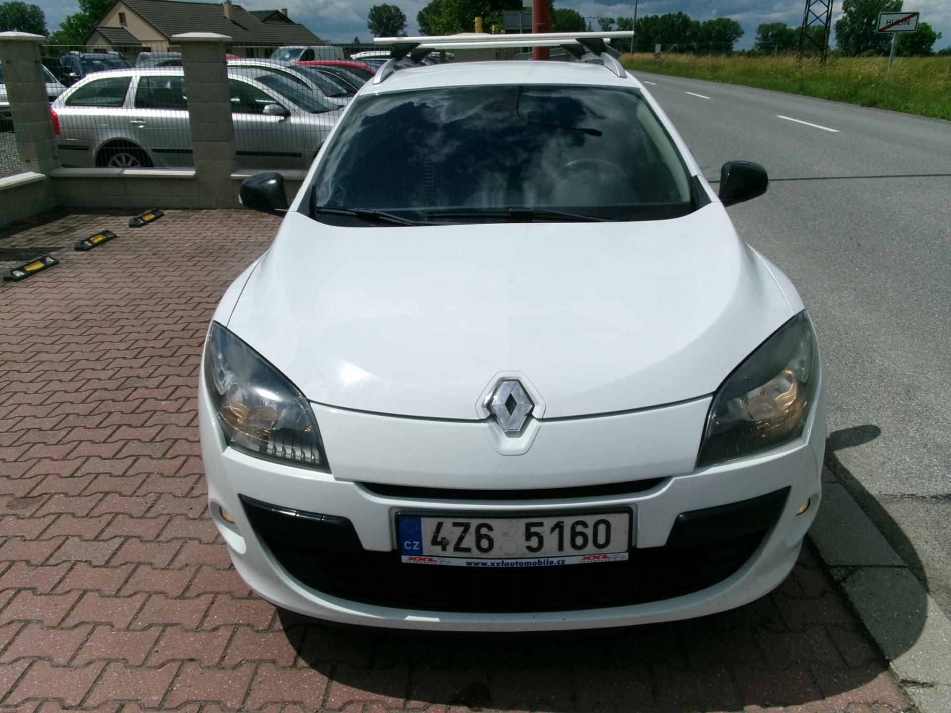 Renault Mégane, 1,5dCi AUT AC BT TEMP TAŽNÉ - fotka 2