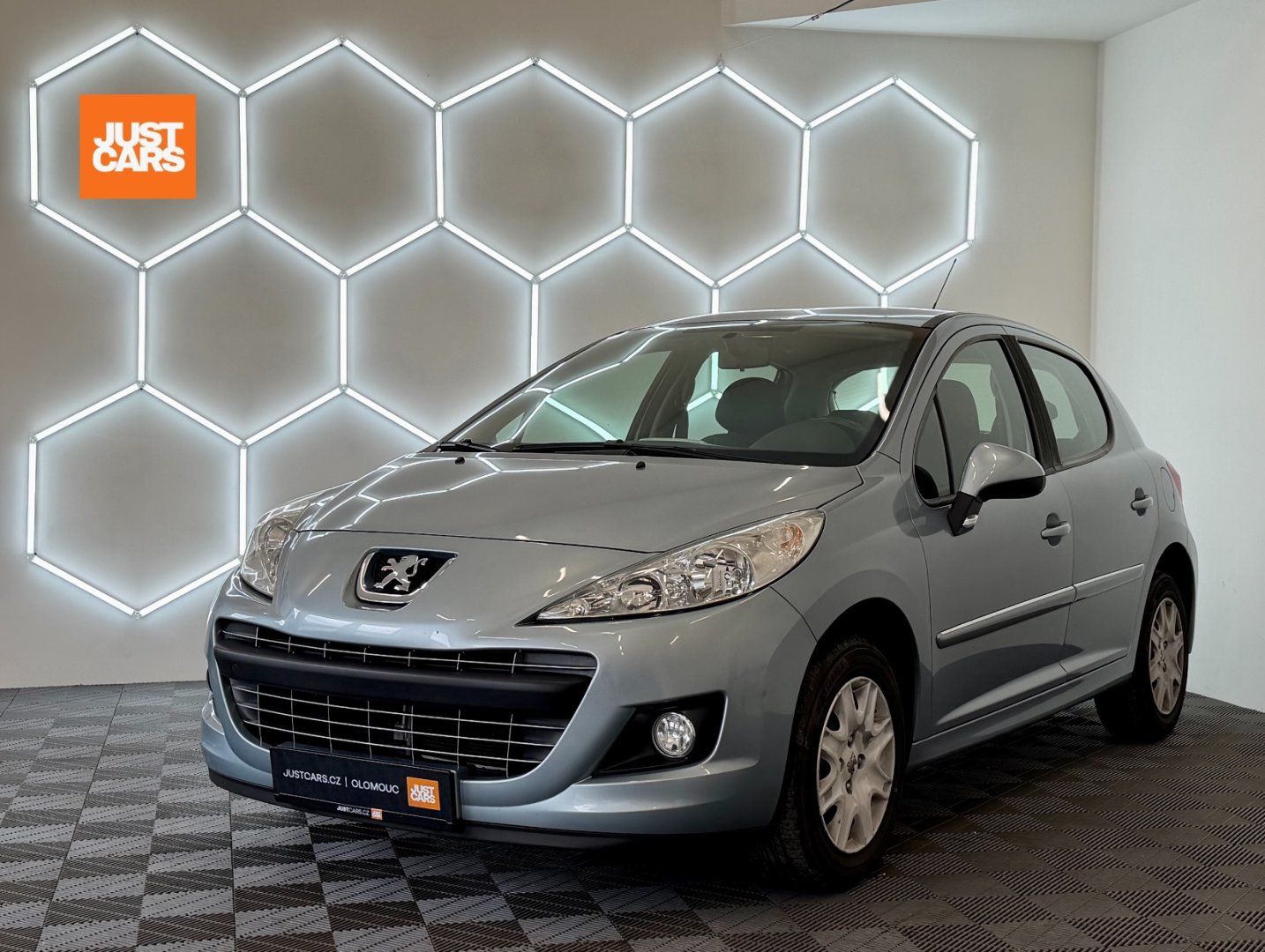 Peugeot 207, 1.4 i, ČR,
