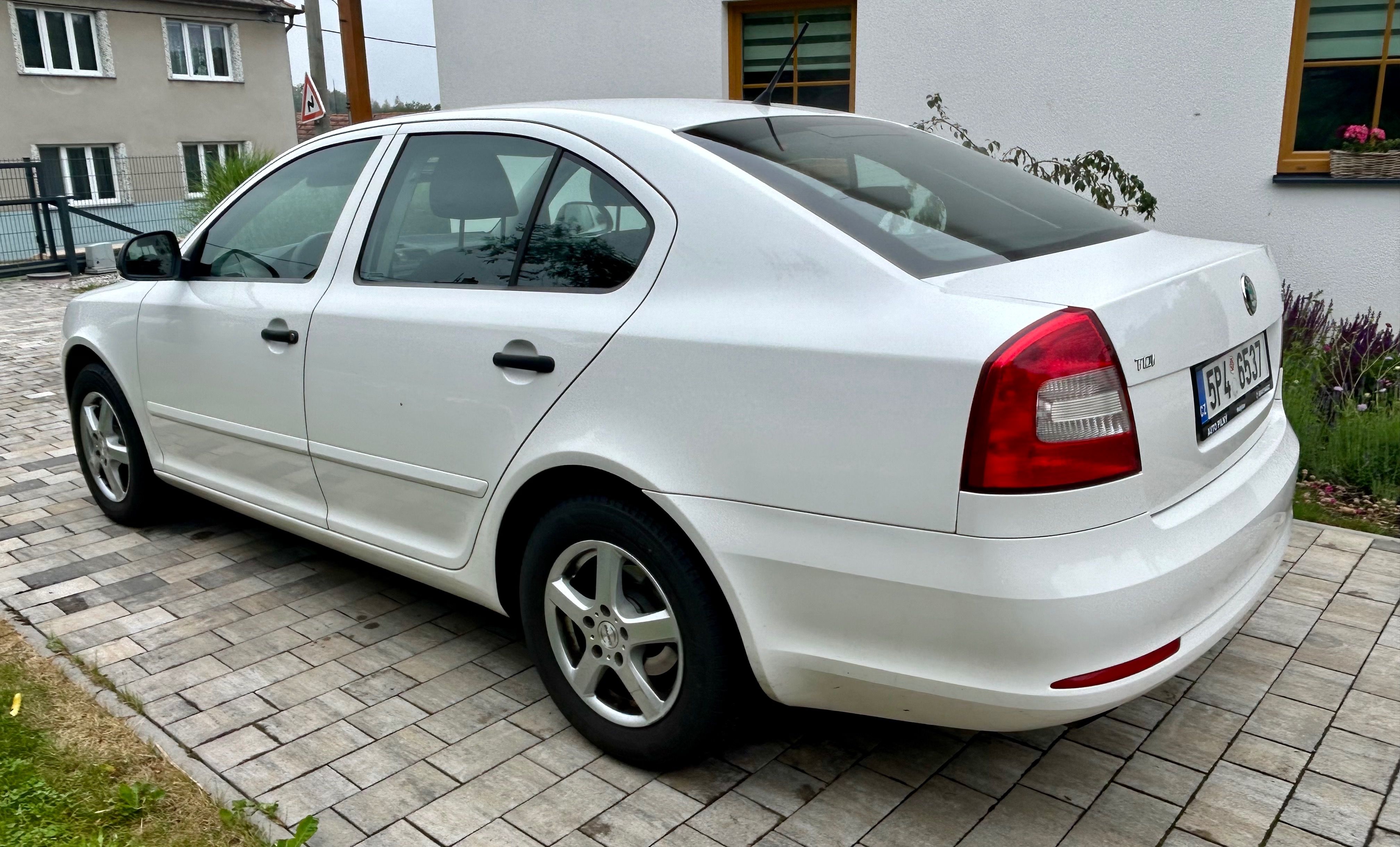 Škoda Octavia - fotka 6