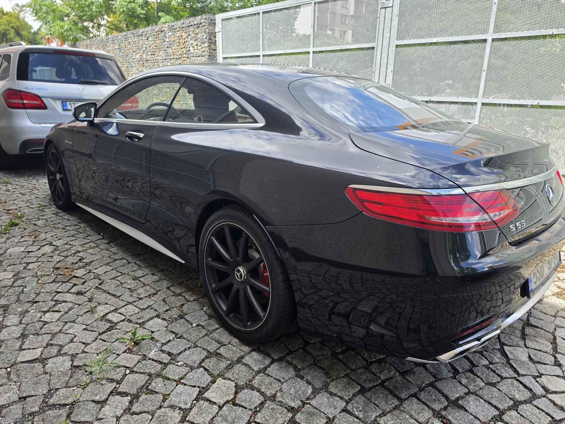 Mercedes-Benz Třídy S, S 63 AMG 4-MATIC Burmaster - fotka 3