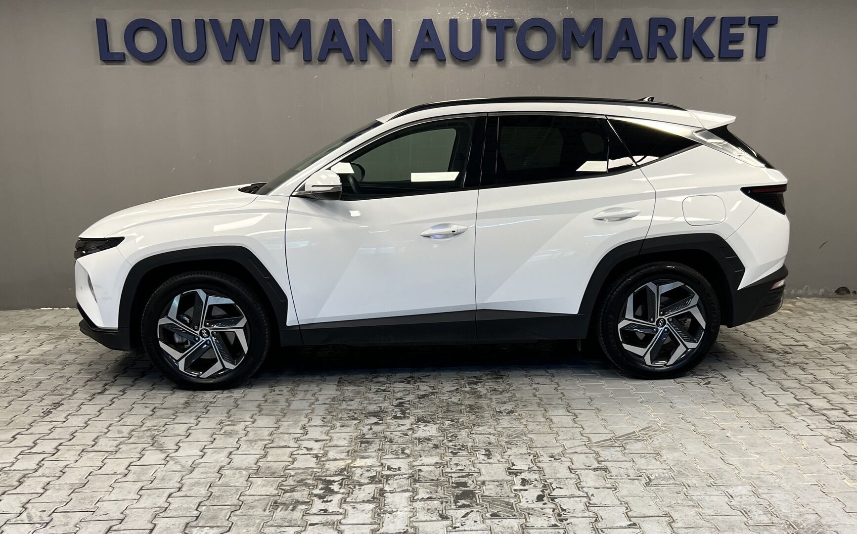 Hyundai Tucson, PHEV 195kW Smart 4x4 - fotka 3