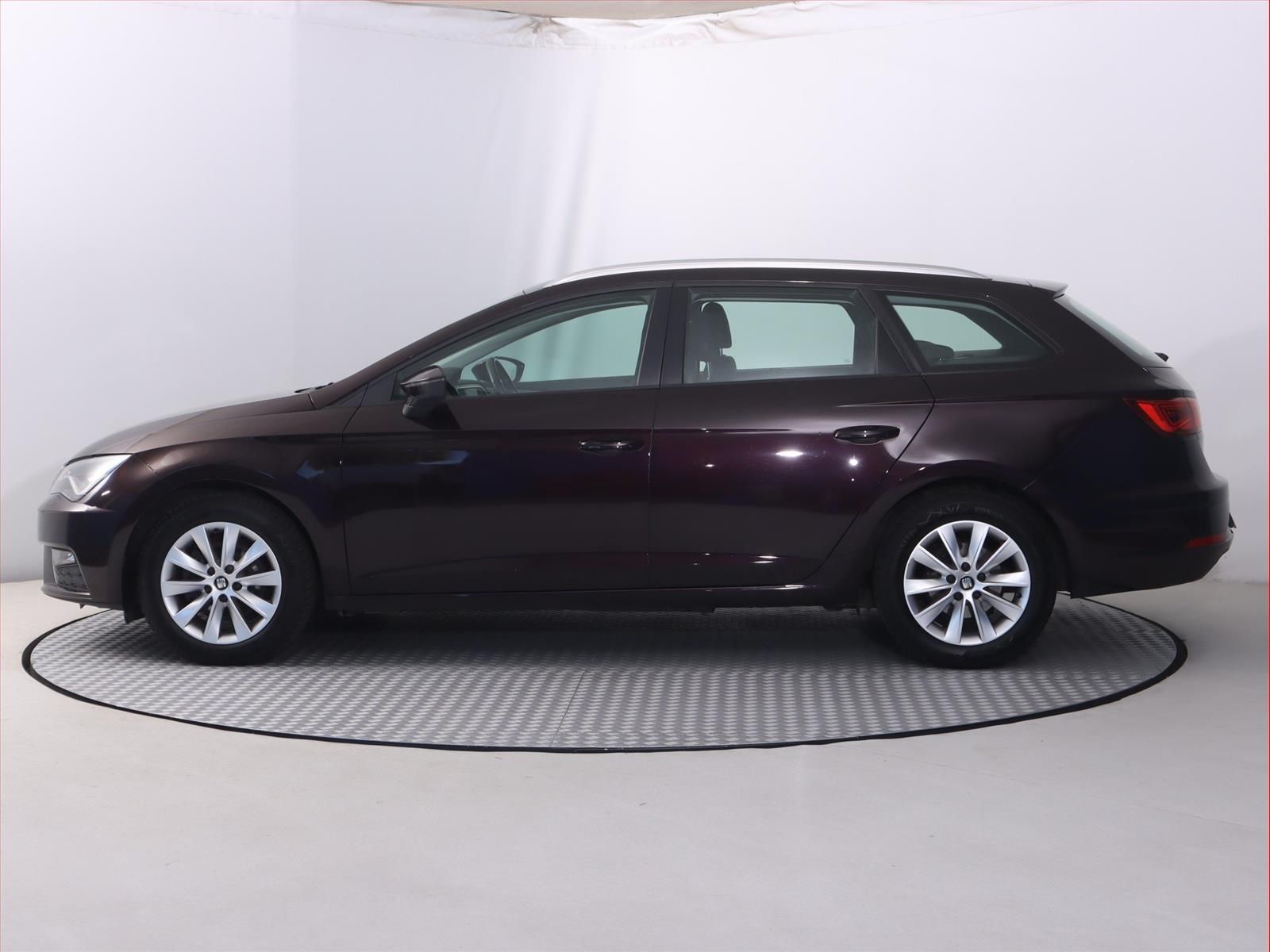 Seat Leon, 1.4 TSI, Serv.kniha - fotka 3