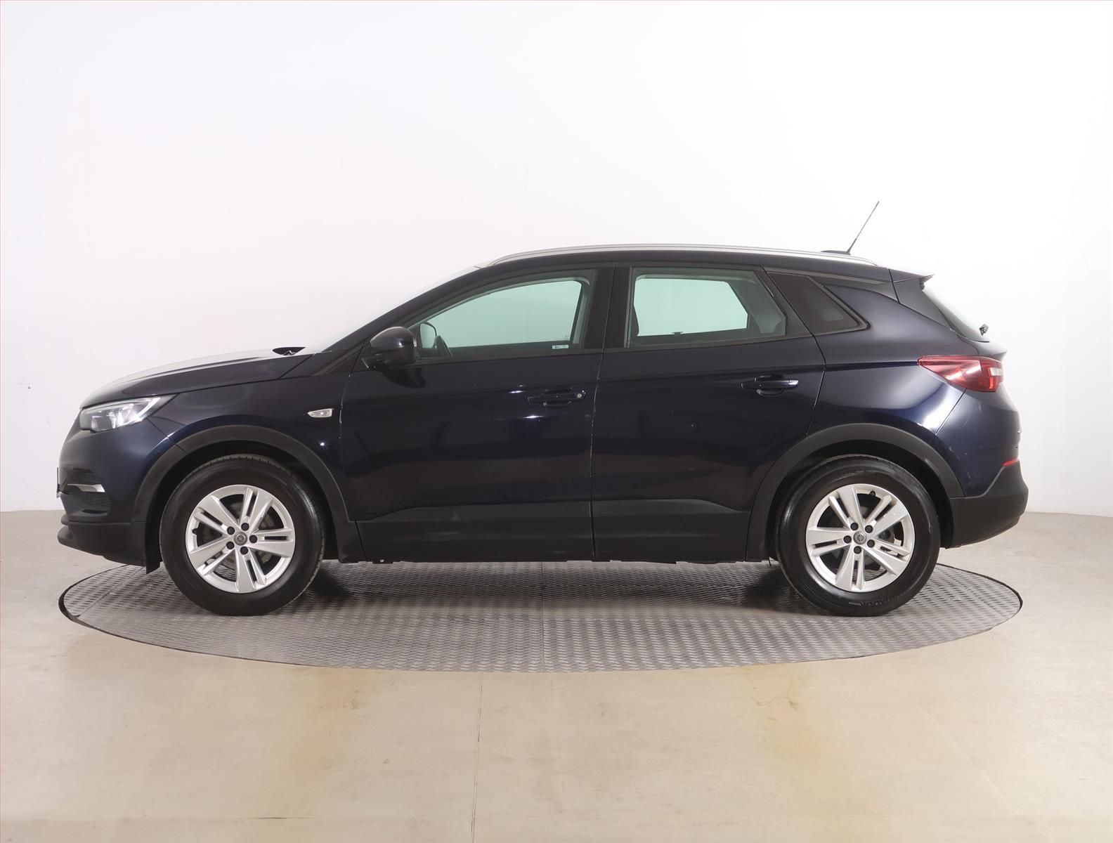 Opel Grandland X, 1.6 CDTI, Serv.kniha - fotka 3