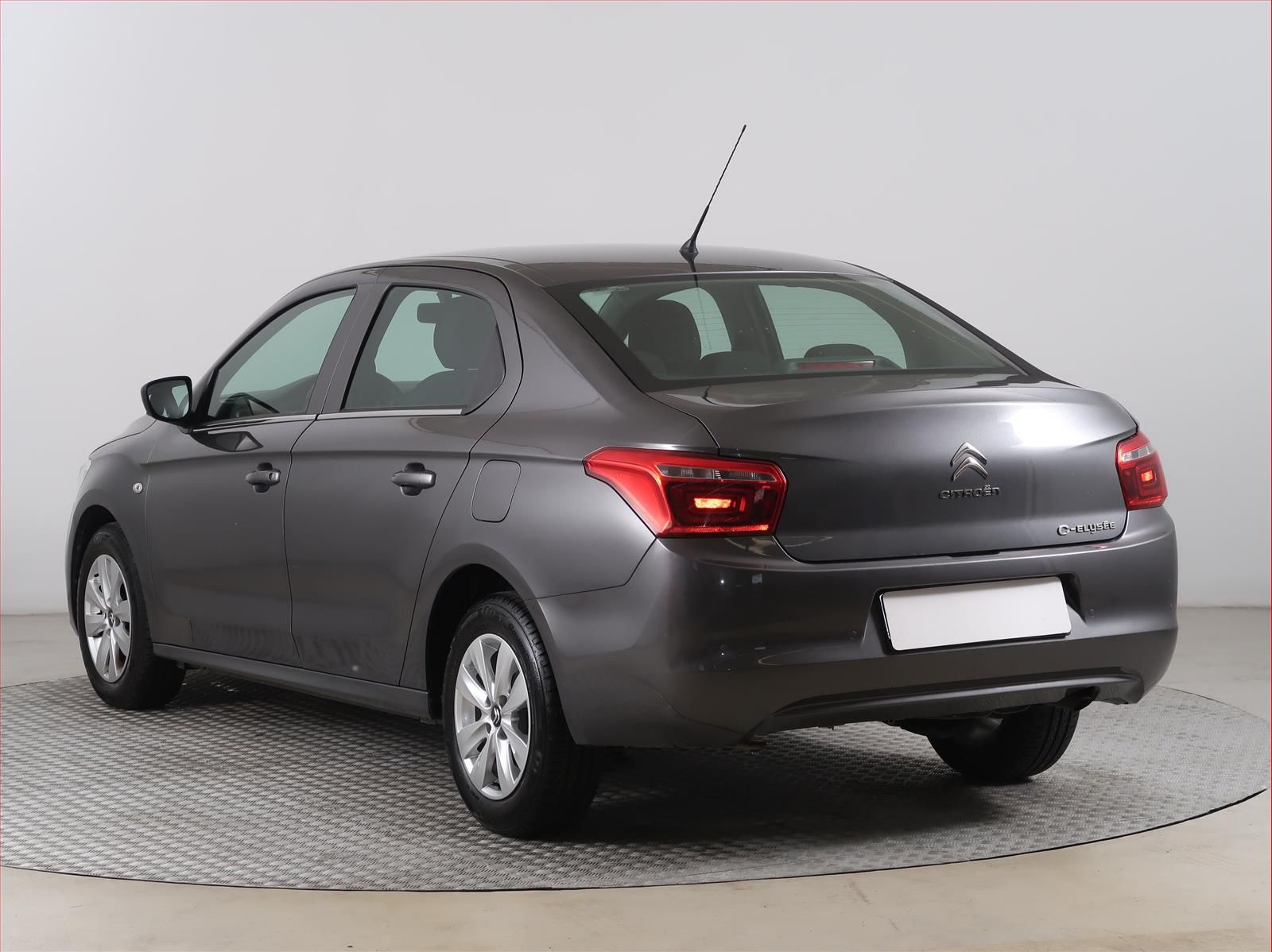 Citroën C-Elysée, 1.2 PureTech, Serv.kniha - fotka 4