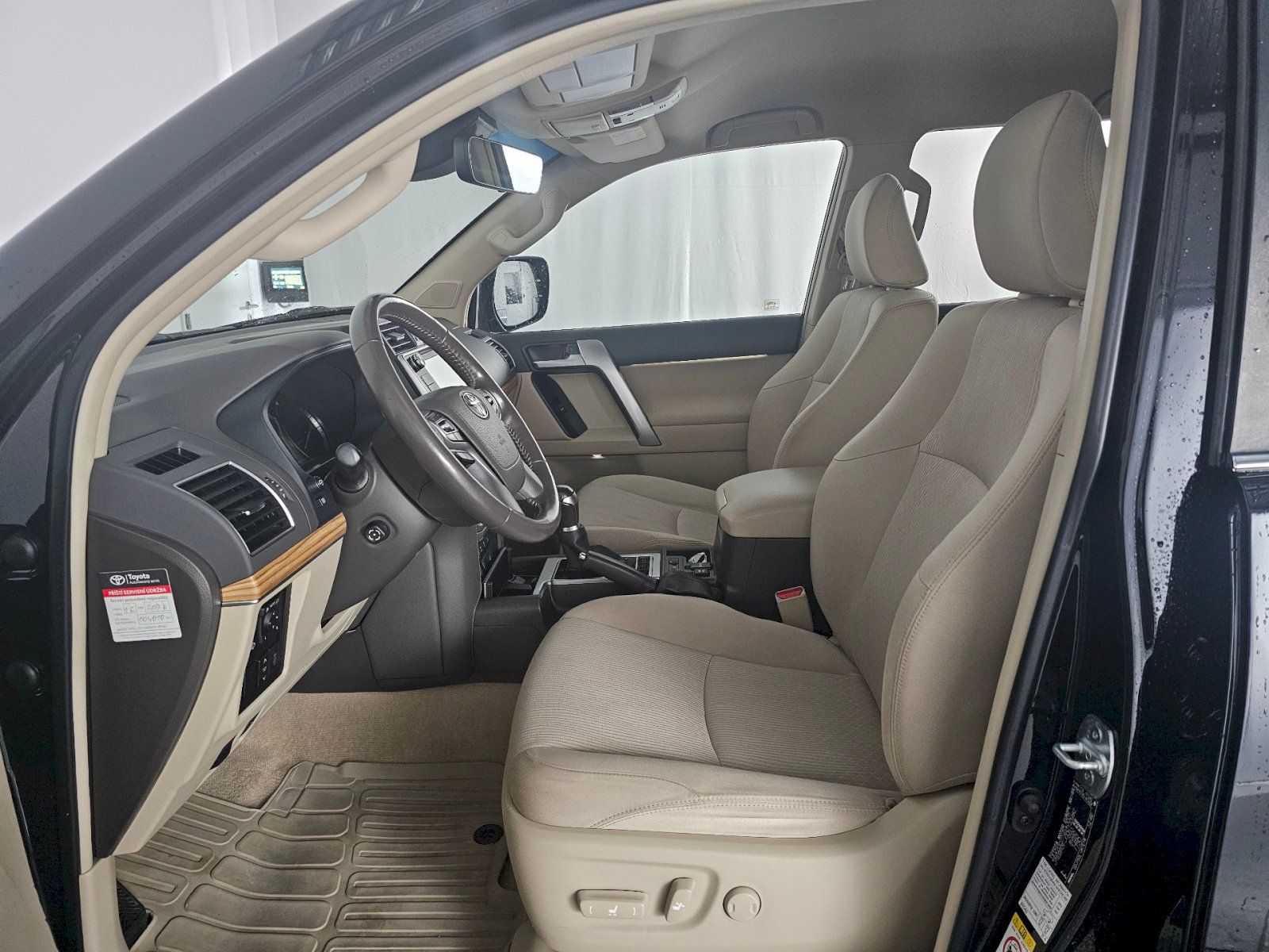 Toyota Land Cruiser, LC150 2.8D-4D 130kW 4x4 - fotka 6