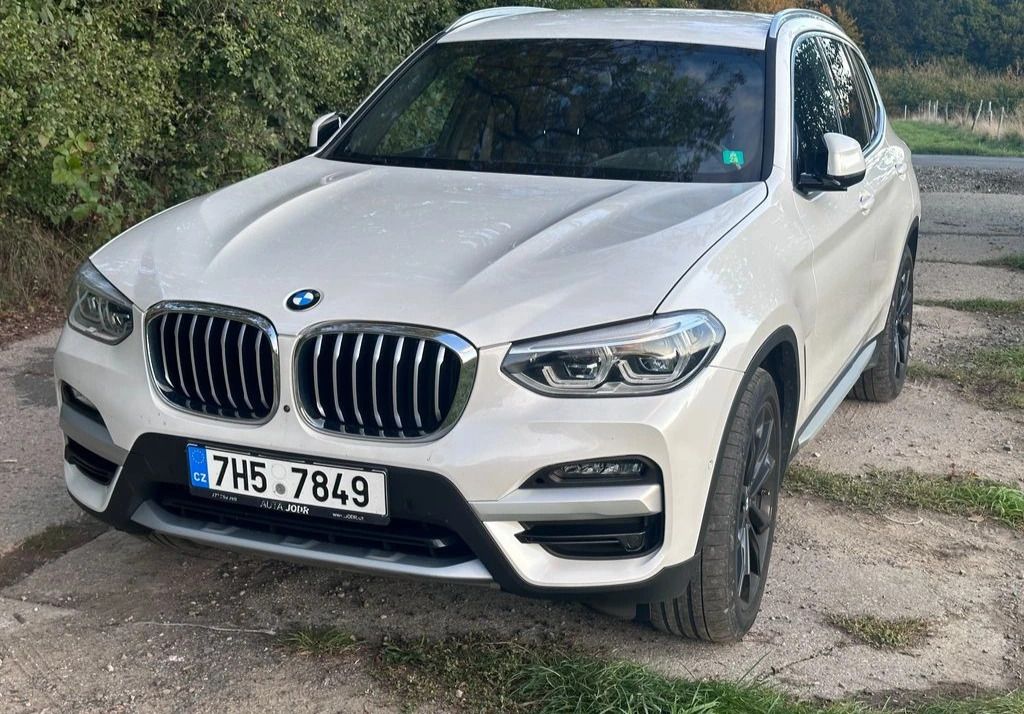 BMW X3, 30i xDrive, HeadUp, kamera - fotka 6