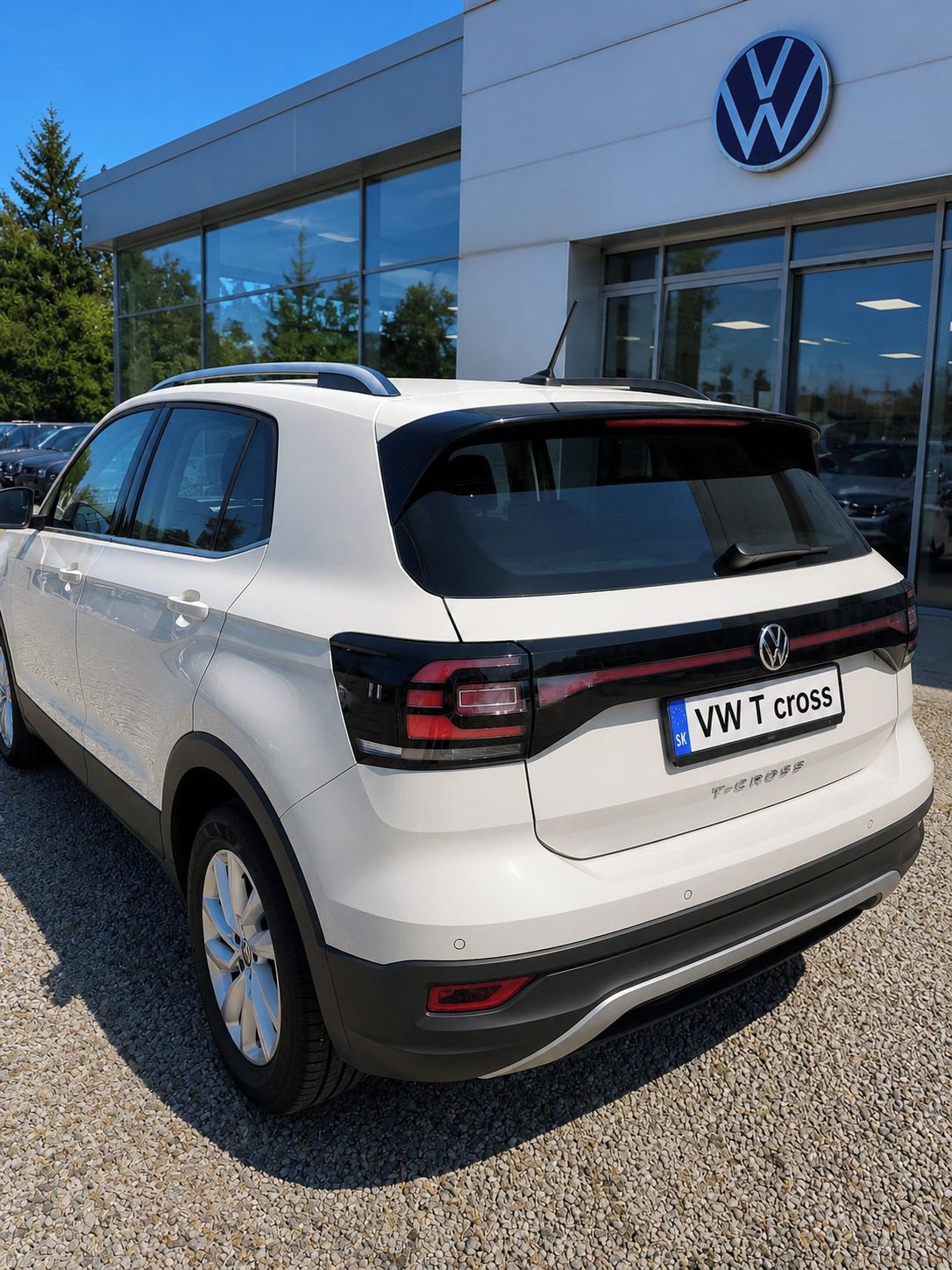 Volkswagen T-Cross, DSG,Top stav,plná nádrž - fotka 4