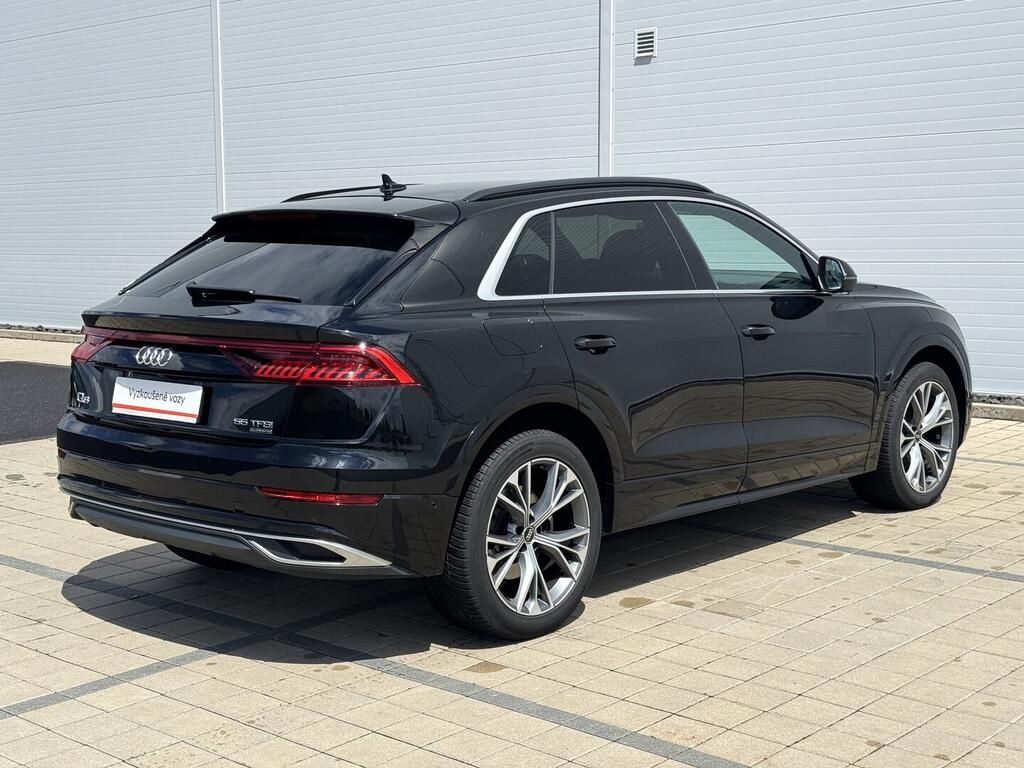 Audi Q8, Quattro 3.0 TFSI 250 kW - fotka 5