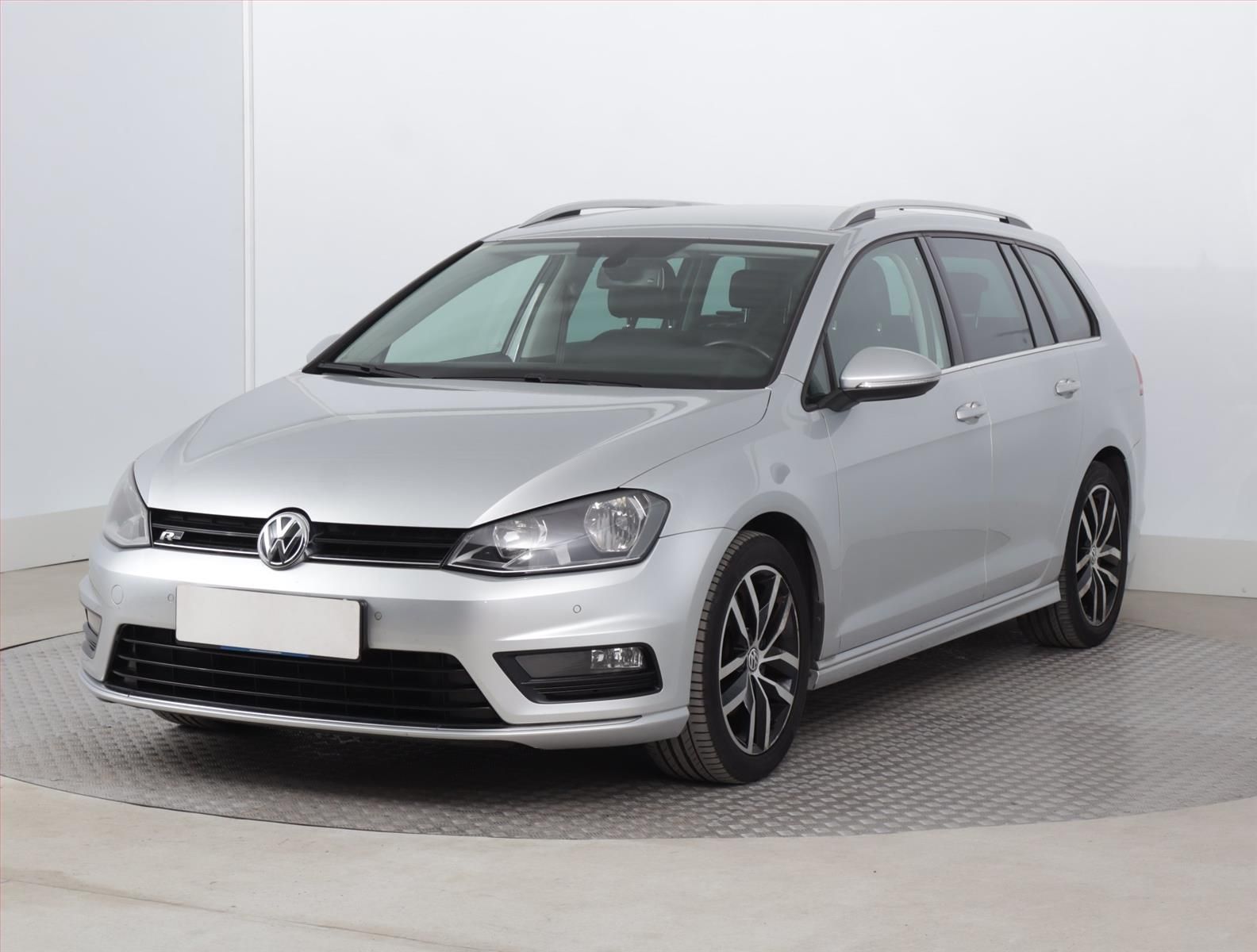 Volkswagen Golf, 1.4 TSI, Serv.kniha, Kůže - fotka 2