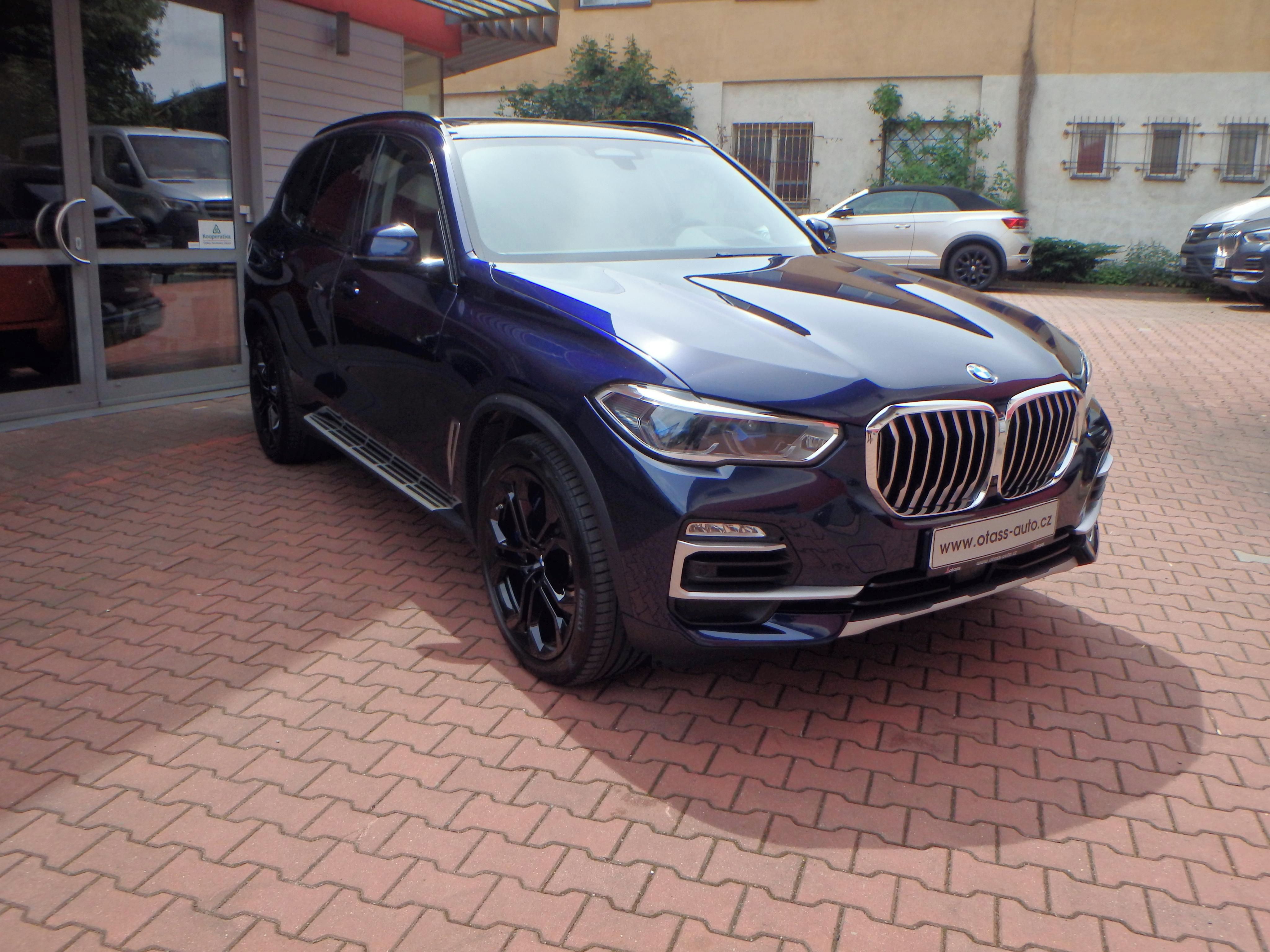 BMW X5, 3.0 da ,X-Line,INDIVIDUAL,AHK - fotka 3