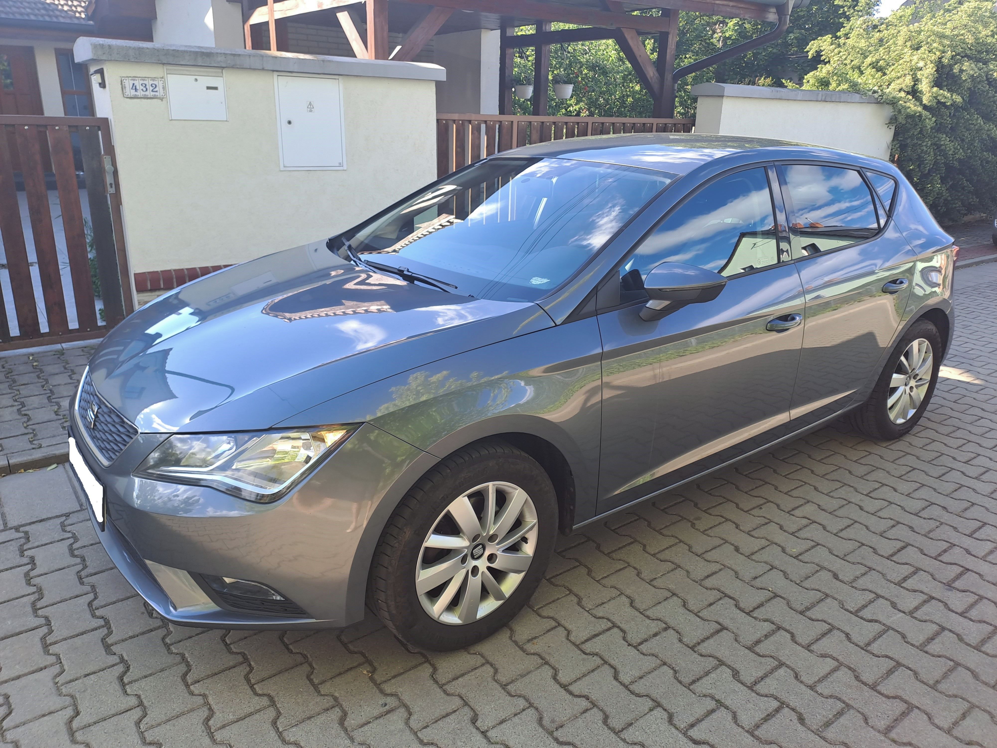 Seat Leon, 1.2 TSi aut. klima, ser. kniha - fotka 4
