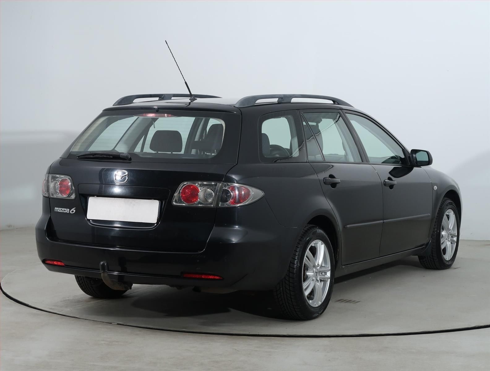 Mazda 6, 1.8, oblíbený vůz - fotka 5