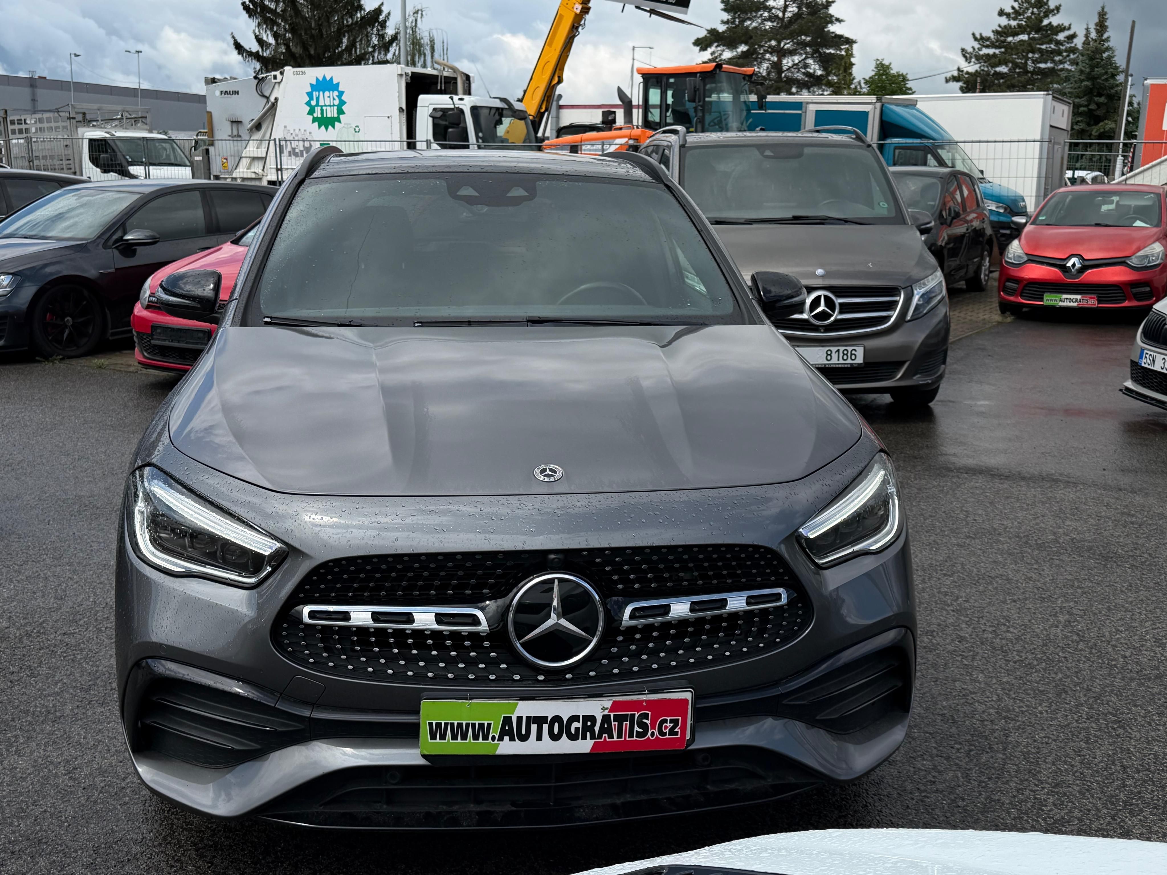 Mercedes-Benz GLA, 200d-110KW-AMG-PAK.MAX.VÝBAVA - fotka 5