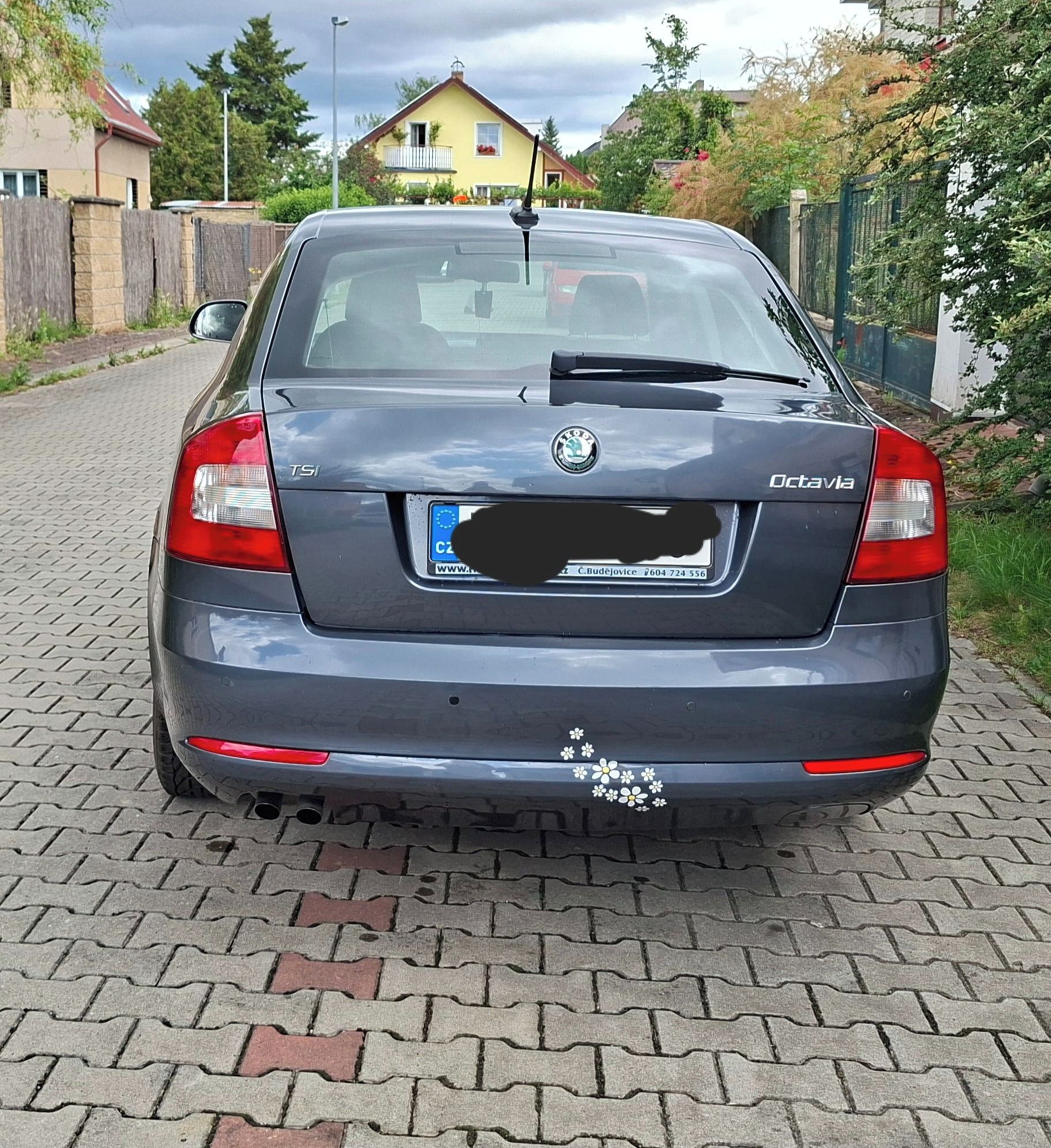 Škoda Octavia, II facelift   1,4/  90 kW - fotka 6