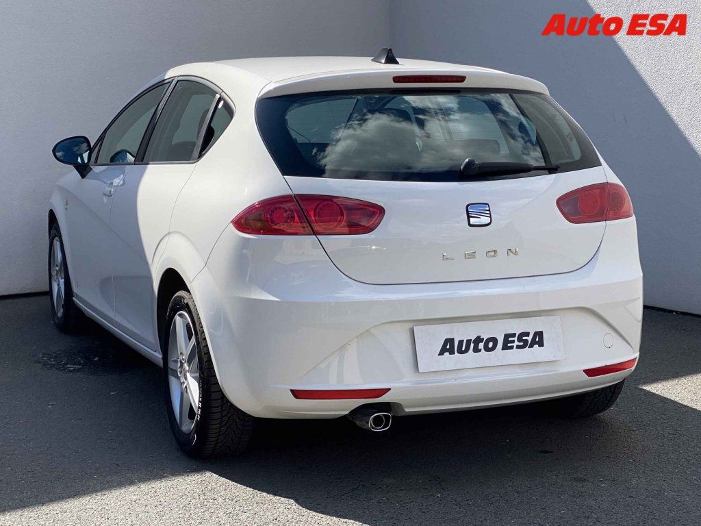 Seat Leon, 1.2TSi,ČR,AC,temp - fotka 6