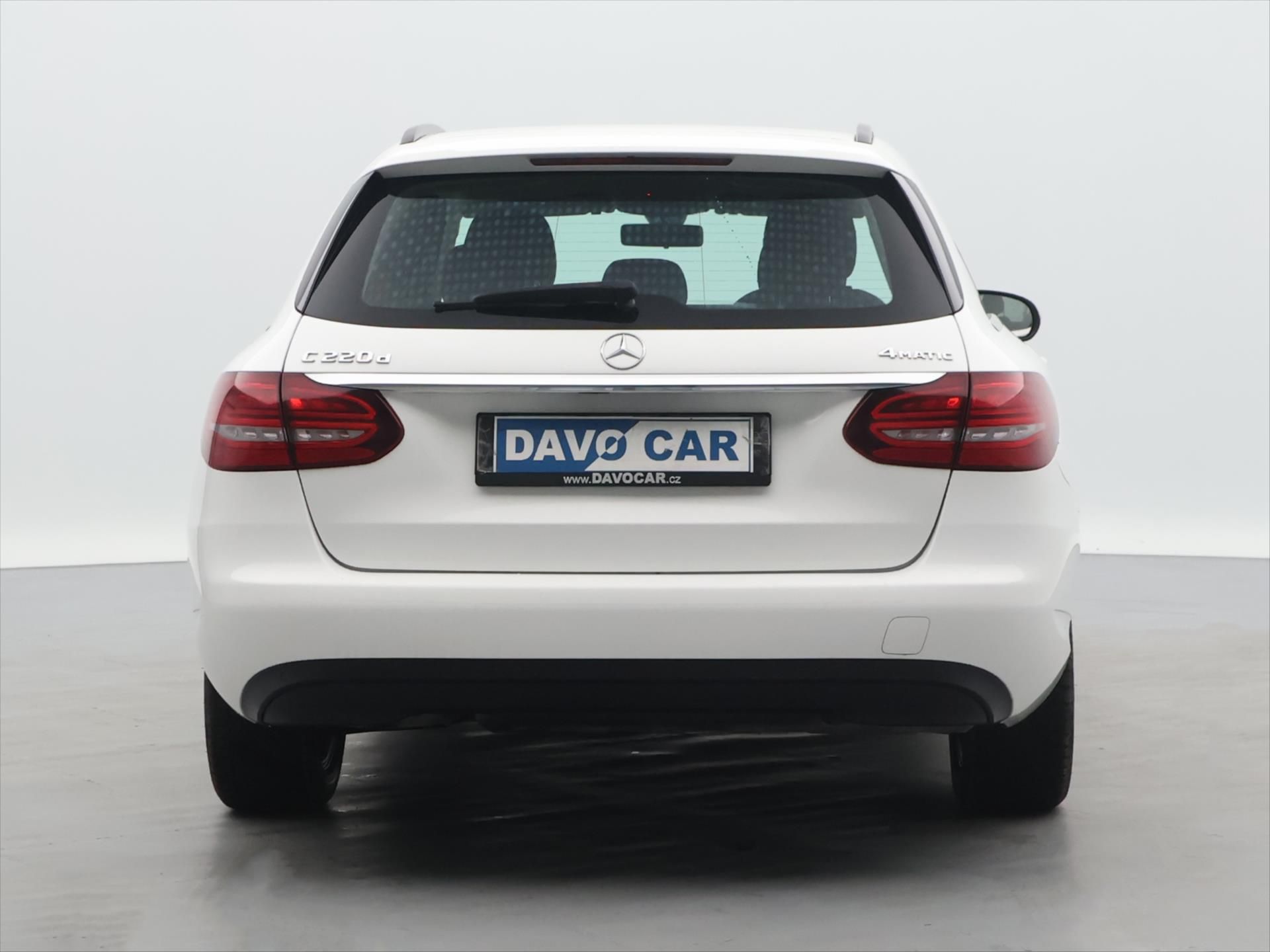 Mercedes-Benz Třídy C, 2.0 220d 143kW 4MATIC Tažné - fotka 6