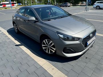 Hyundai i30 Fastback 1.6 CRDi