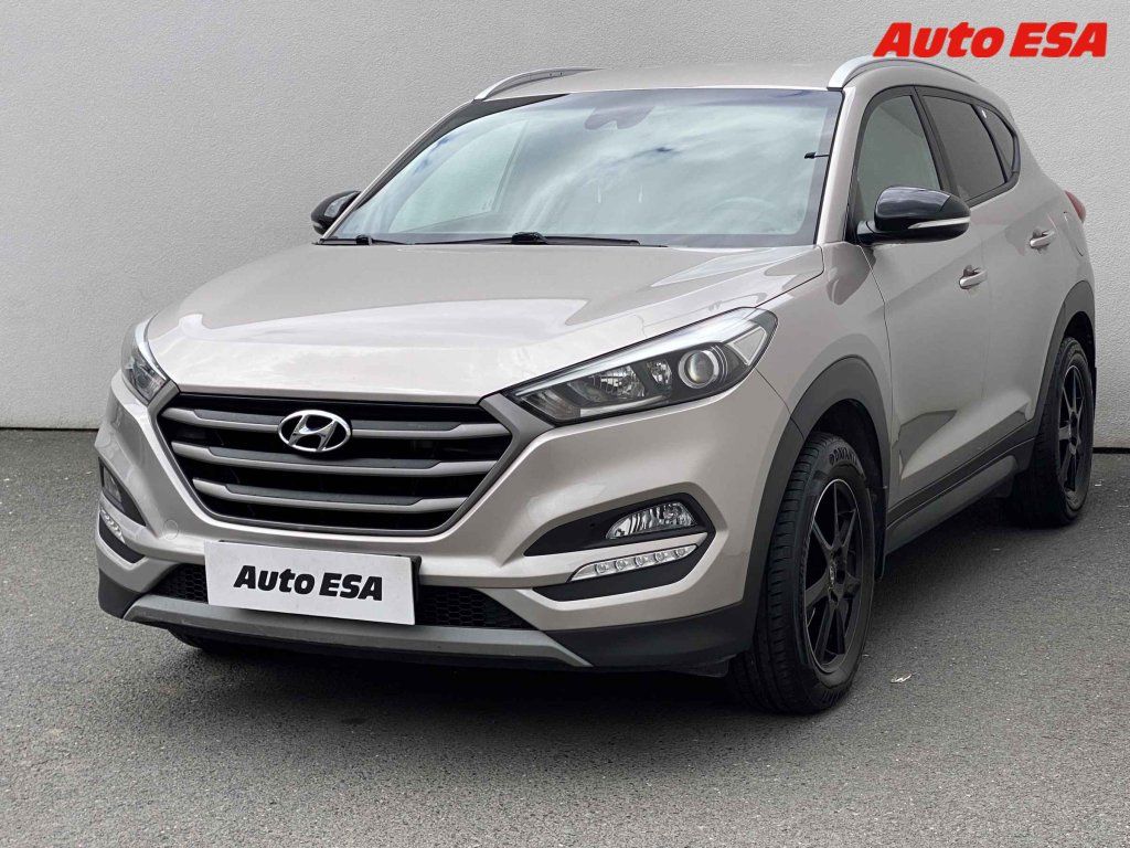 Hyundai Tucson, 1.7 CRDi - fotka 3