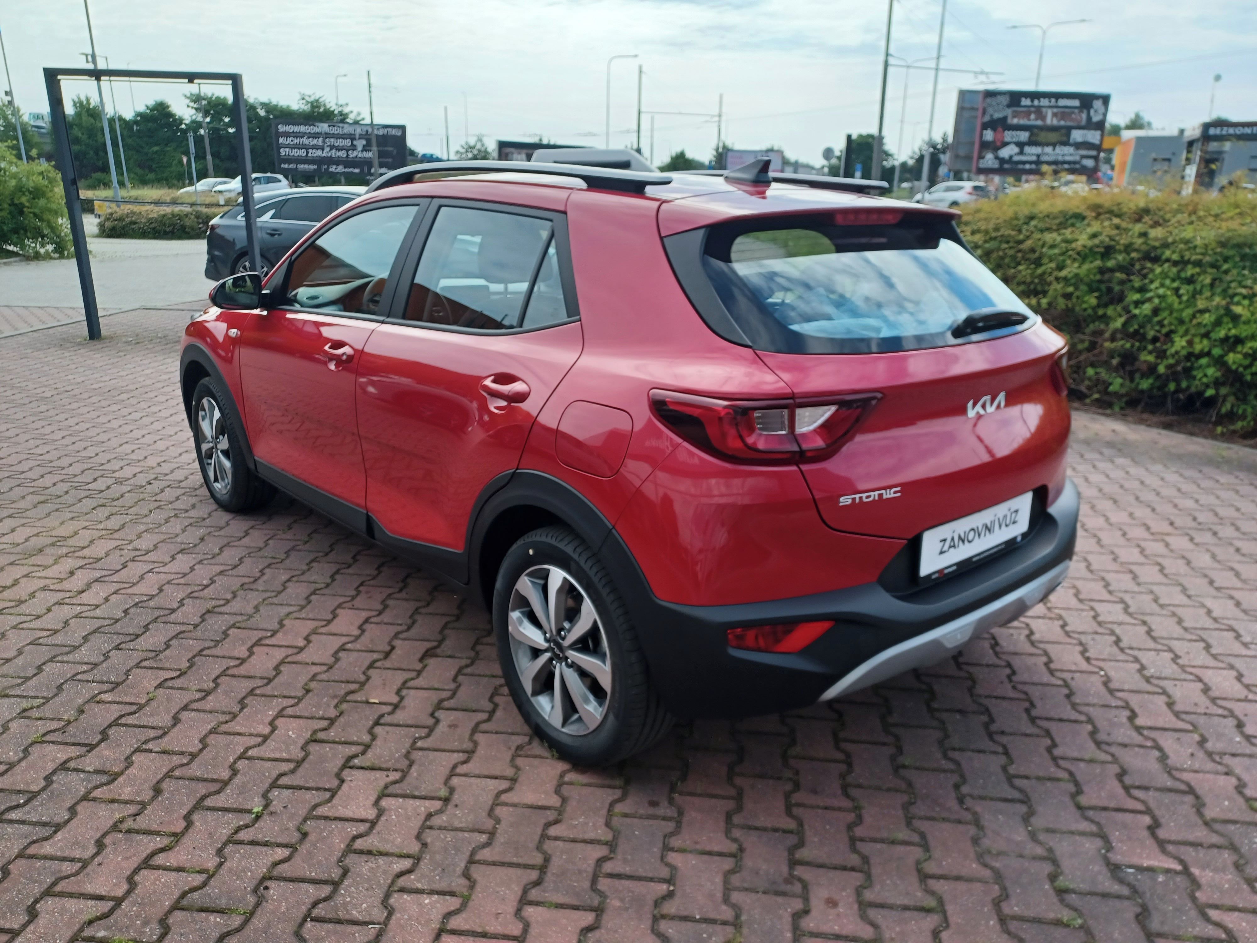 Kia Stonic, 1.2 DPI SPIN záruka - fotka 3
