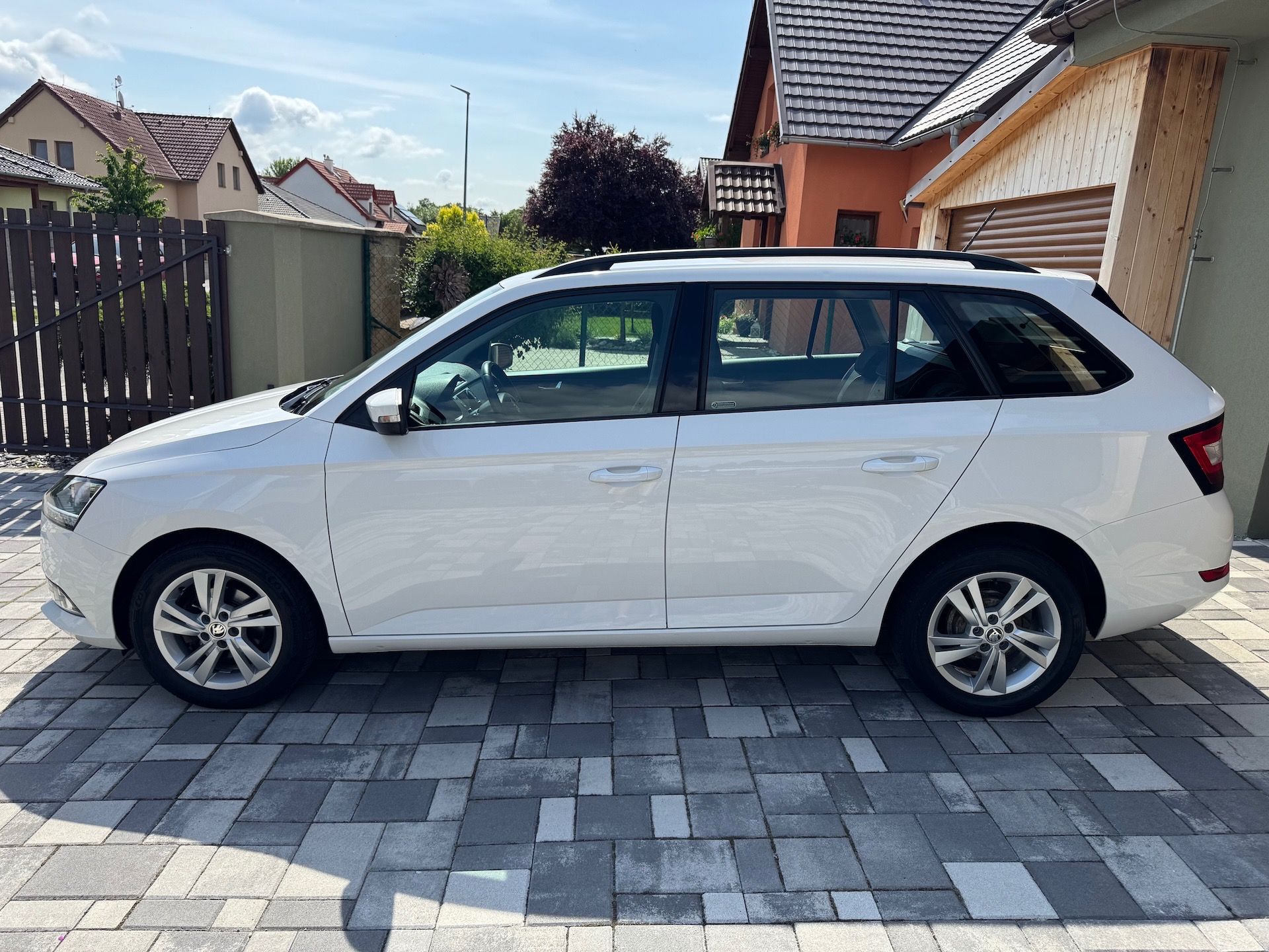 Škoda Fabia, Combi 1.0TSi ČR 1maj DPH - fotka 5