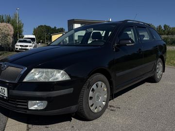KOMBI 1.6 FSI 85KW