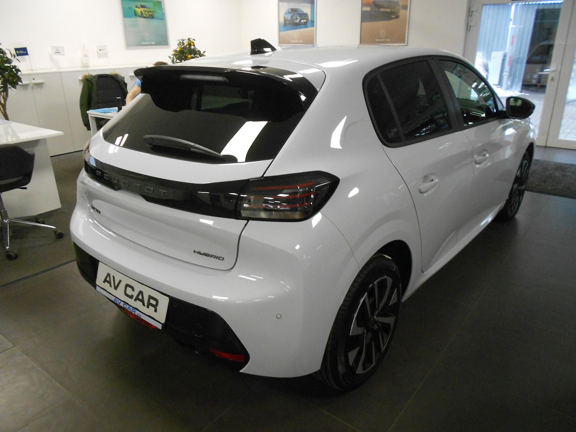 Peugeot 208, ALLURE El. 115 kW 51KWh - fotka 3
