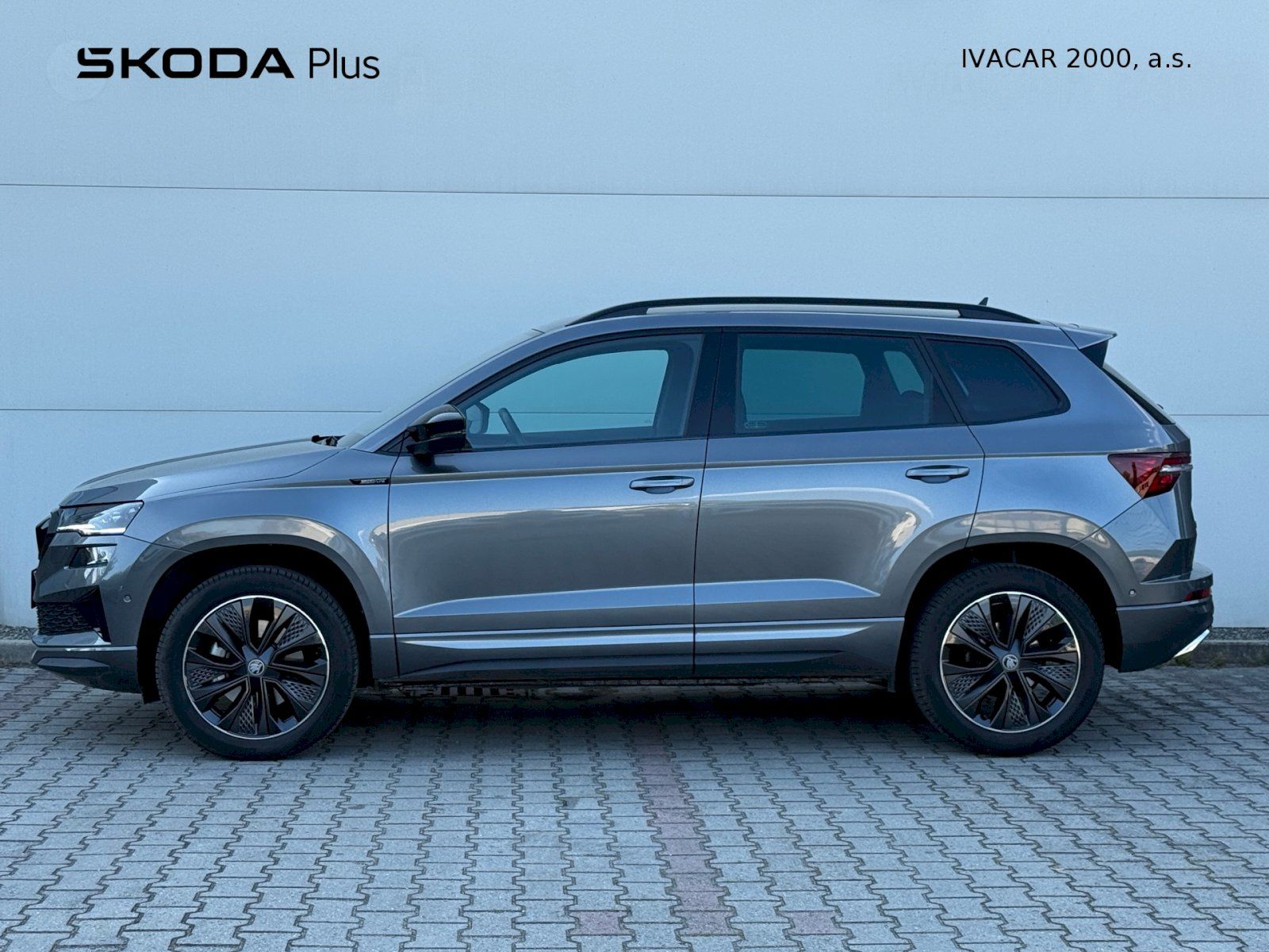 Škoda Karoq, 2.0 TSi 140 Kw DSG 4x4 SportLi - fotka 3