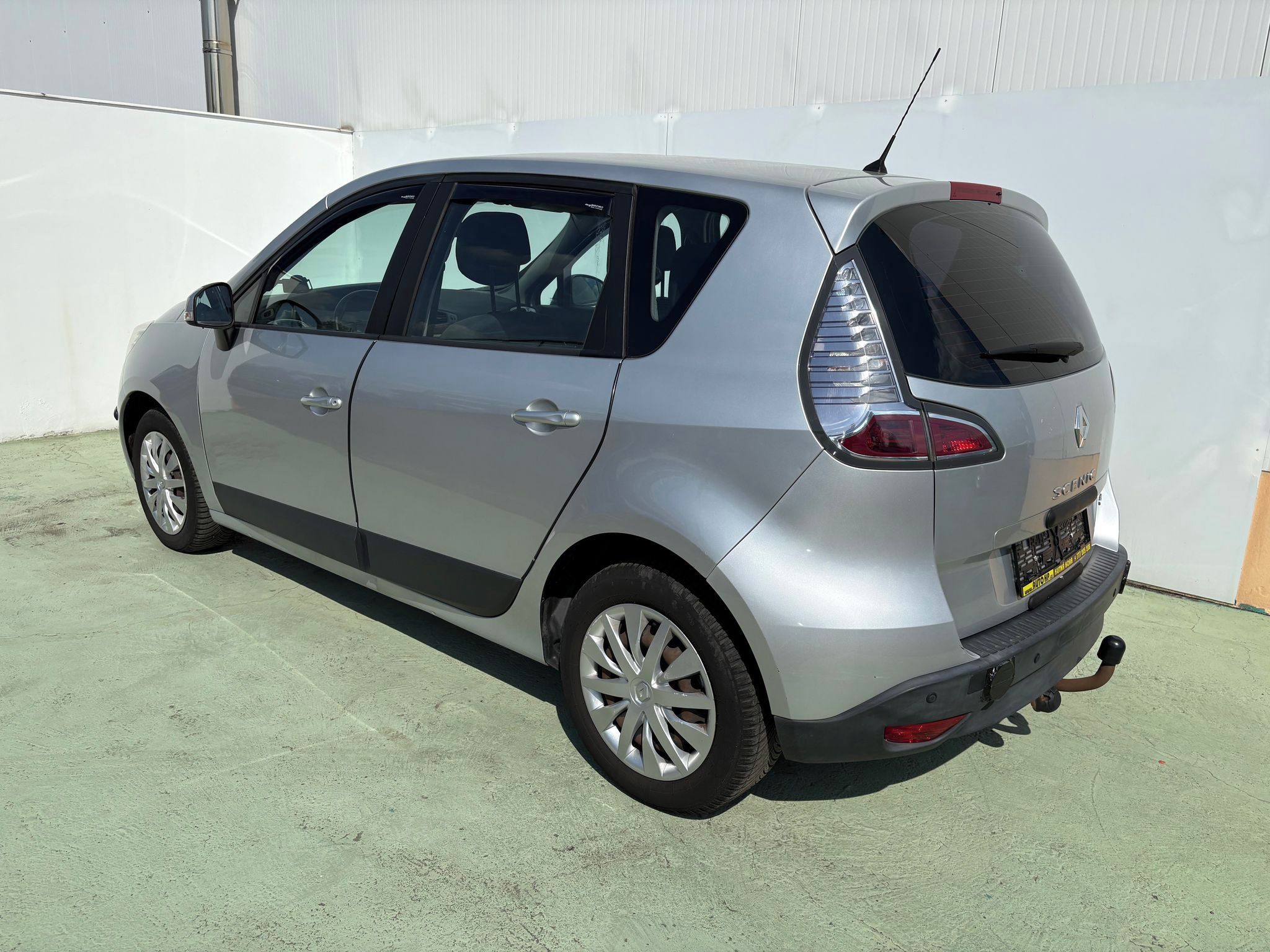 Renault Scénic, 1.5dCi, 81kW, Automat, Tažné - fotka 4