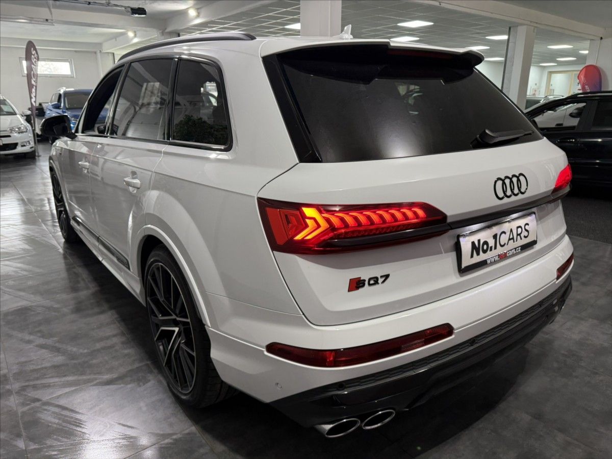 Audi SQ7, 4,0   TFSI 507HP MATRIX B&O ČR - fotka 4
