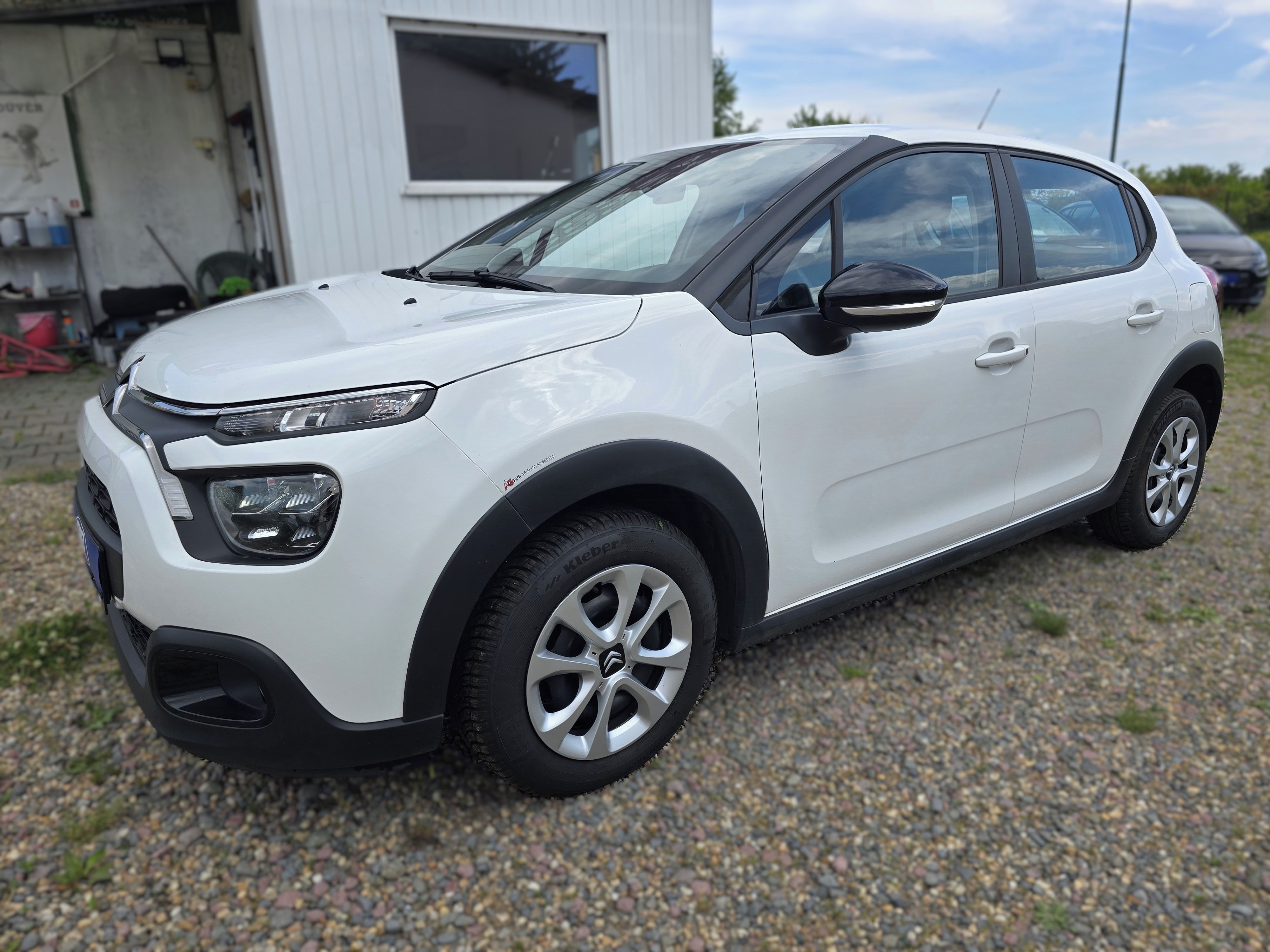 Citroën C3, 1,2i  61kW - fotka 4