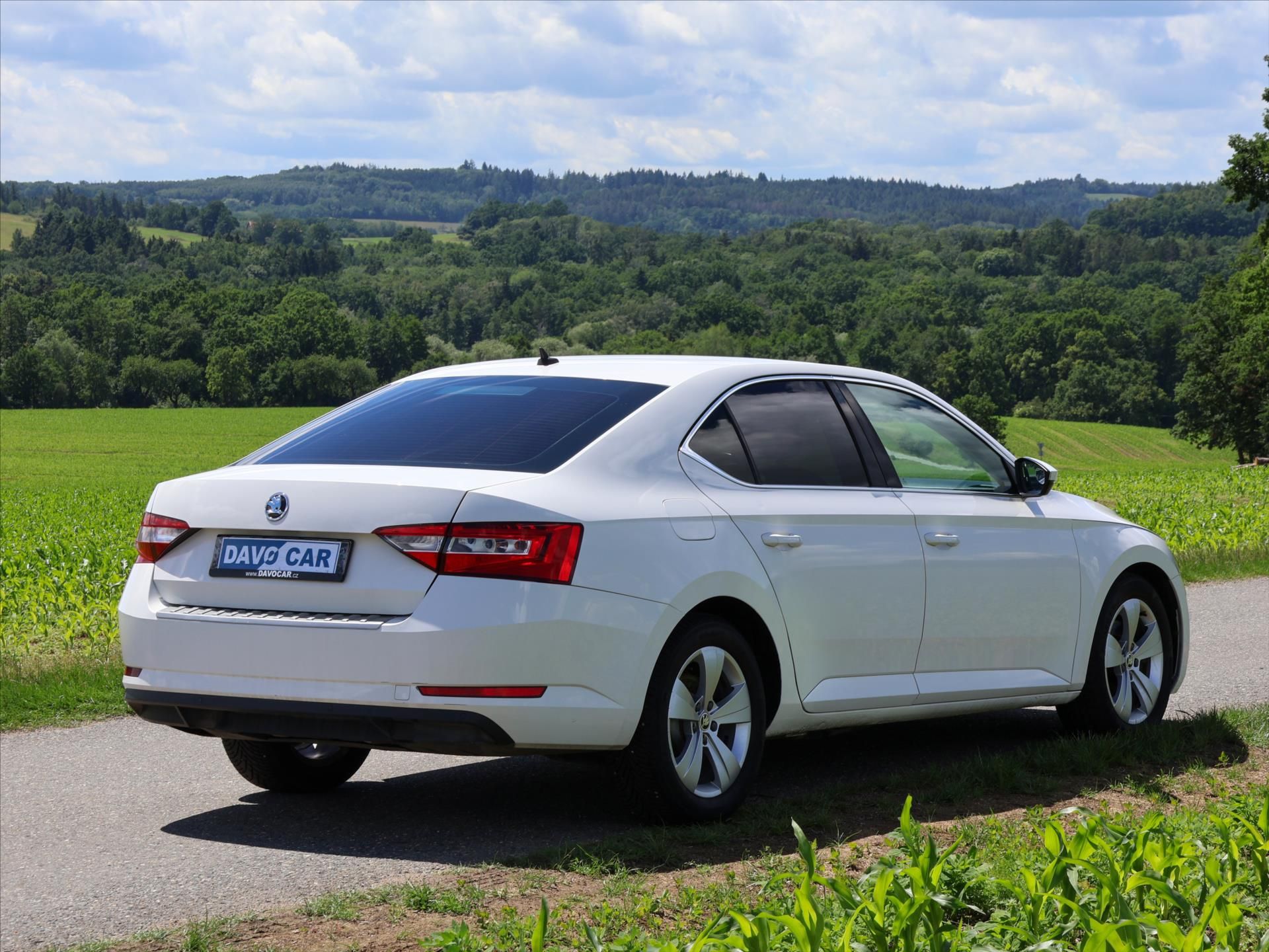 Škoda Superb, 2,0 TDI 110kW Ambition CZ - fotka 4