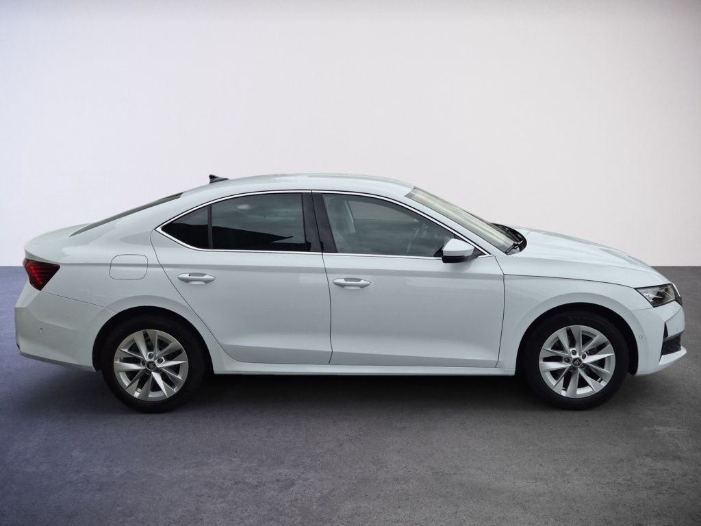 Škoda Octavia, Top Selection 1.5 TSi 110 kW - fotka 4
