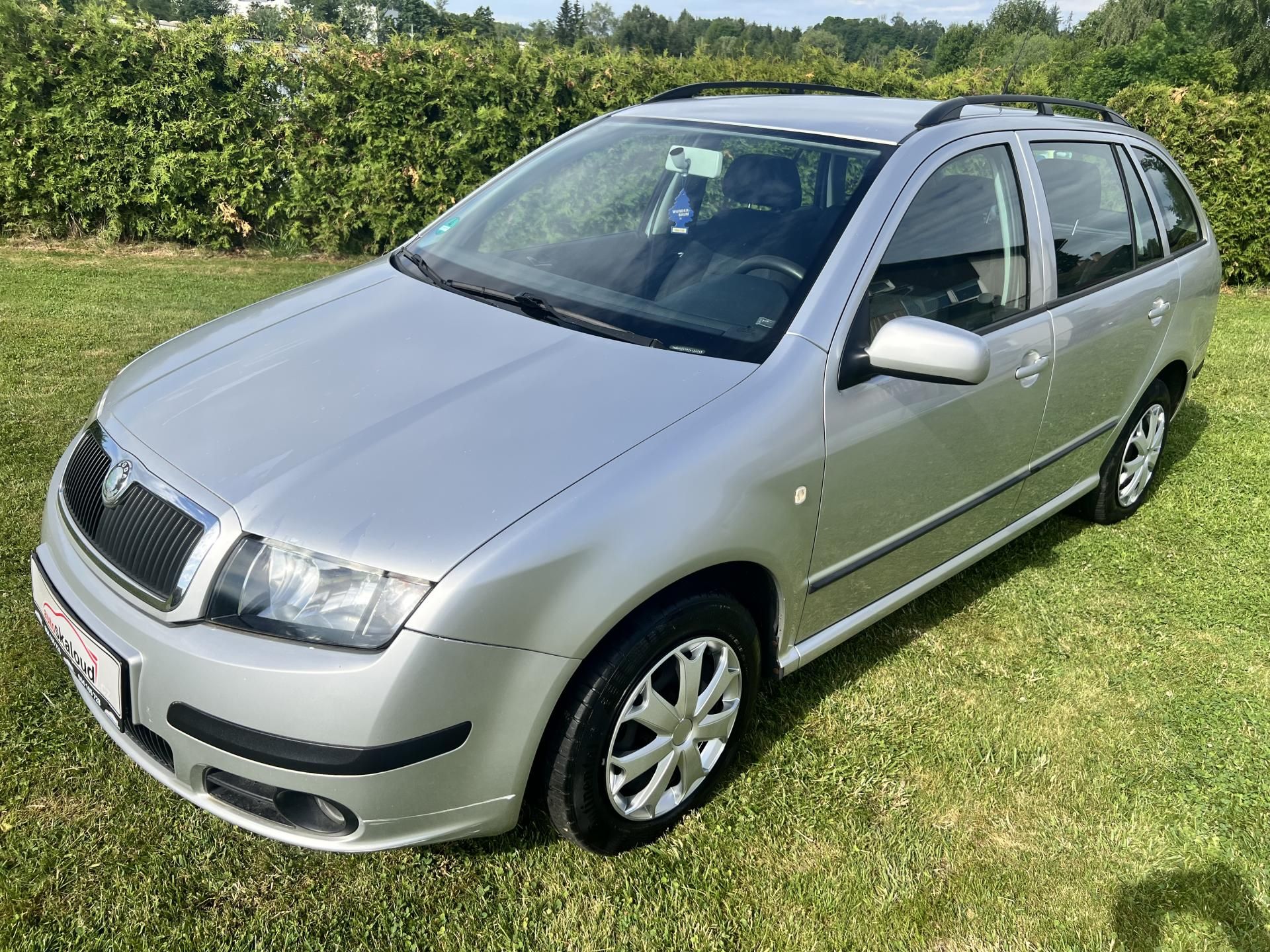 Škoda Fabia, 1.4 59KW,TZ,KLIMA,TEMPOMAT,ESP - fotka 3
