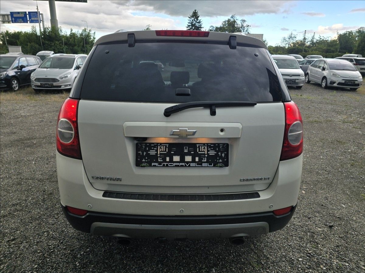 Chevrolet Captiva, 2,2 CDTi 120kw, 7 míst, tažné, - fotka 6