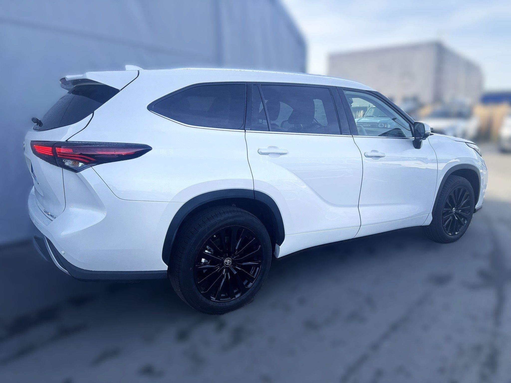 Toyota Highlander, Executive + JBL (Premium paint - fotka 4