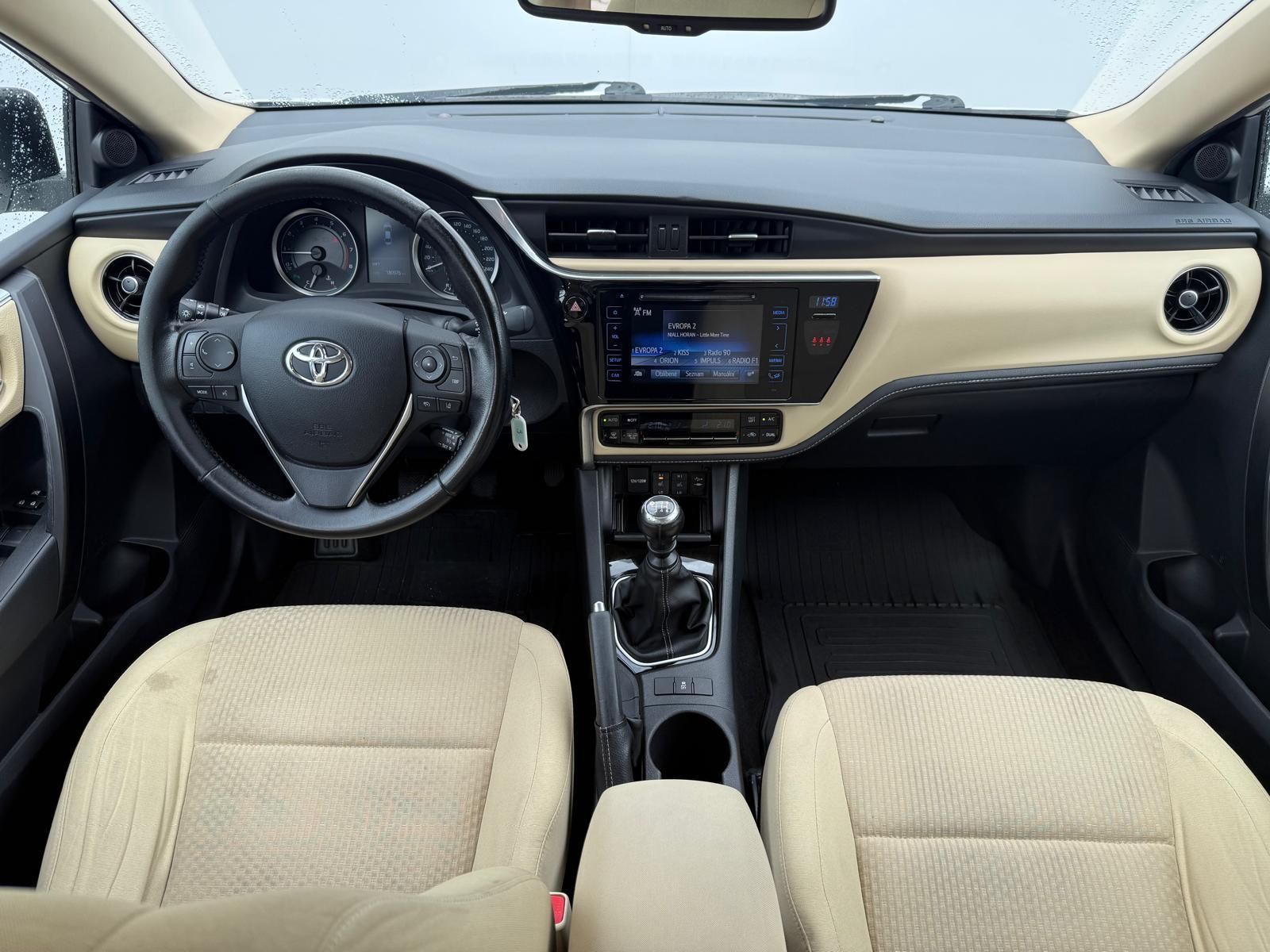 Toyota Corolla, 1.6 VVT-i Active Trend - fotka 5