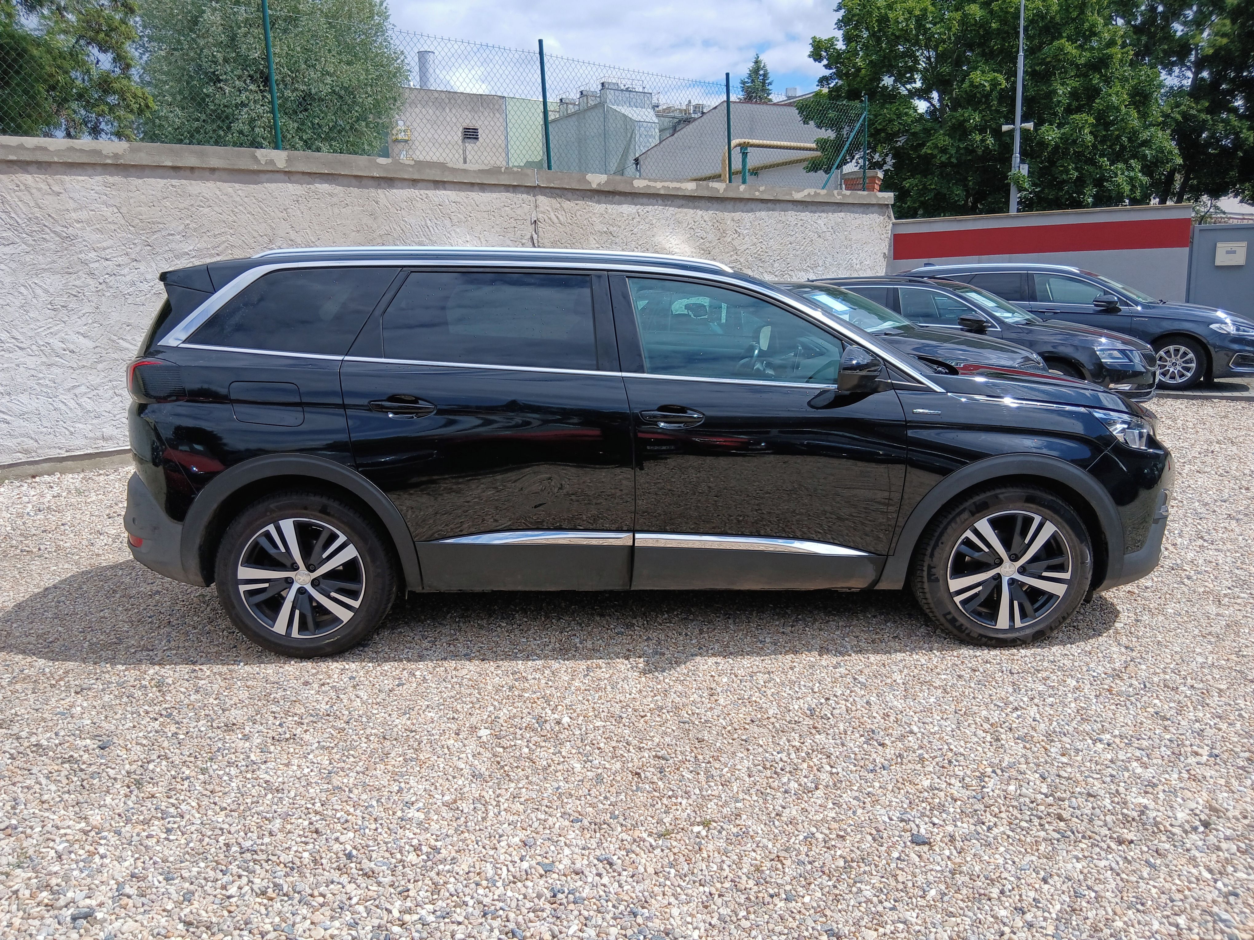 Peugeot 5008, 2.0HDi 110KW GT-Line 7Míst Taž - fotka 4