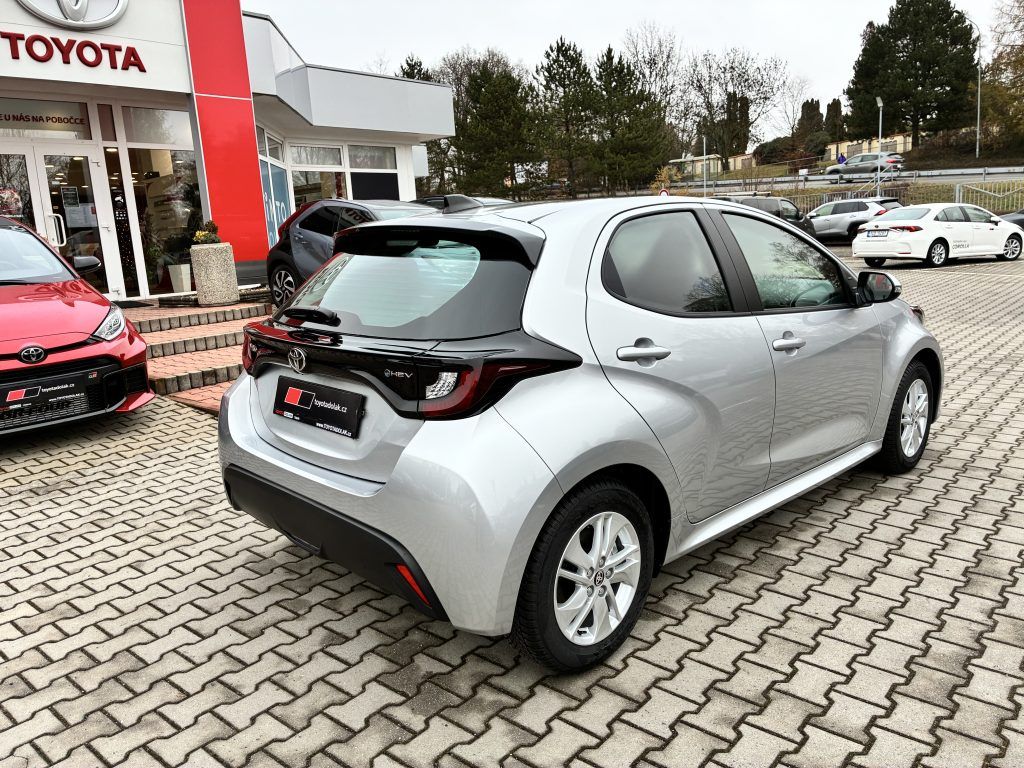 Toyota Yaris, 1.5 Hybrid 116 Comfort - fotka 5