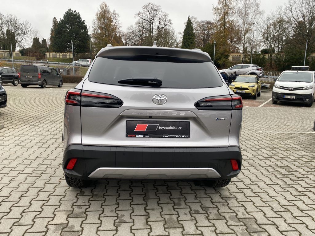 Toyota Corolla Cross, 1,8 Hybrid MC25 Style - fotka 5