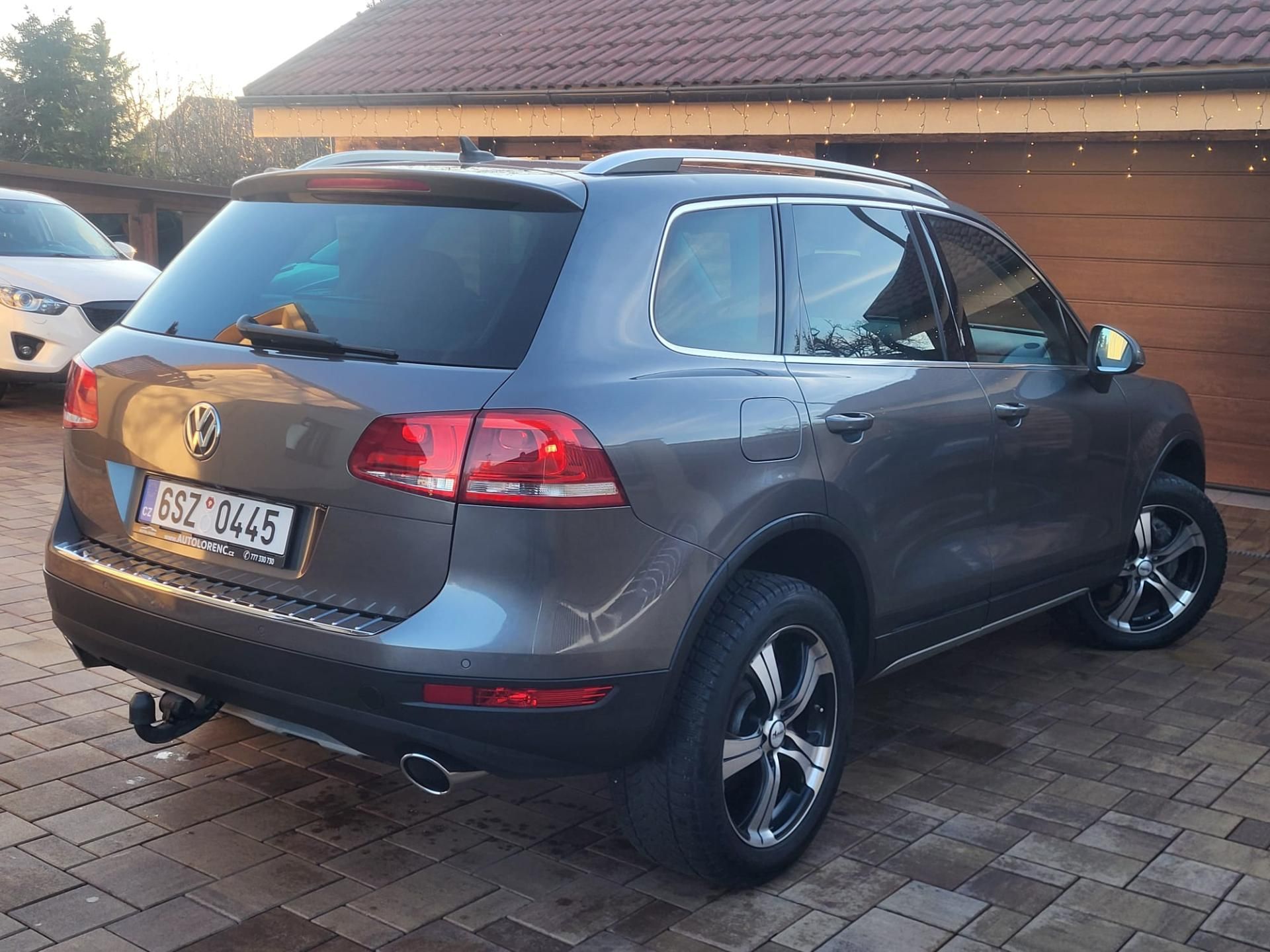 Volkswagen Touareg, 4.2V8 TDi 250kW*1.MAJITEL* - fotka 5