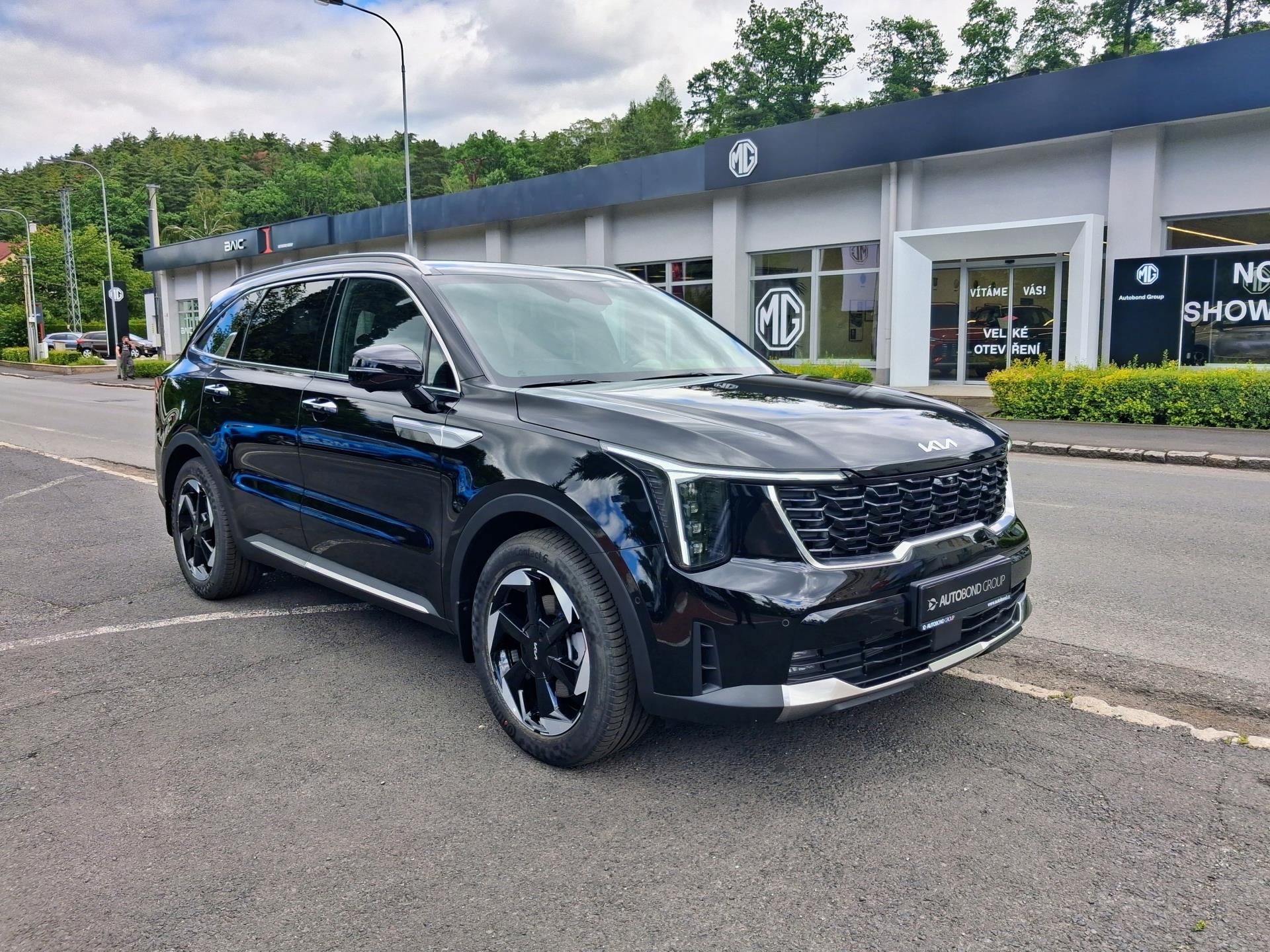 Kia Sorento, 5P TOP 1.6 T-GDI HEV 4×4 6AT N - fotka 3