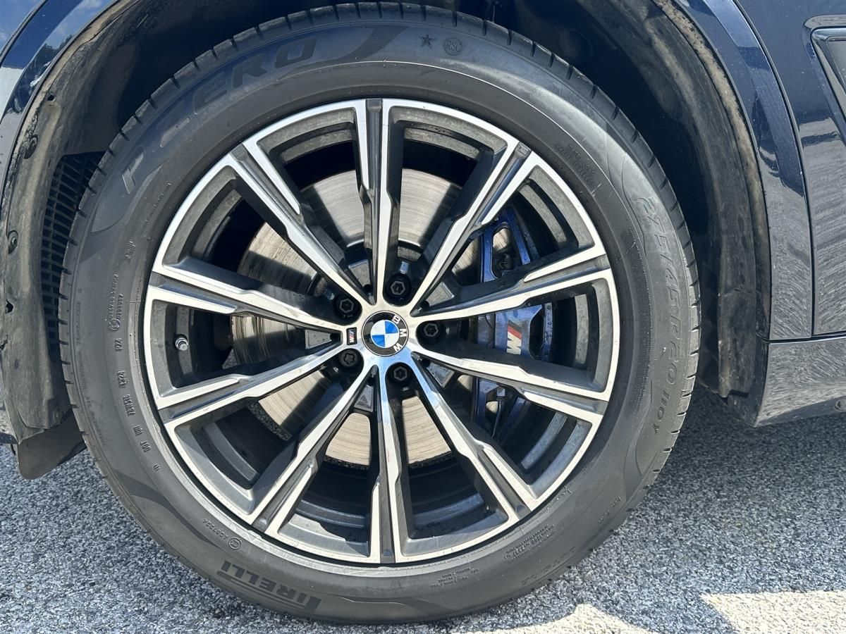 BMW X5, xDrive45e - fotka 4