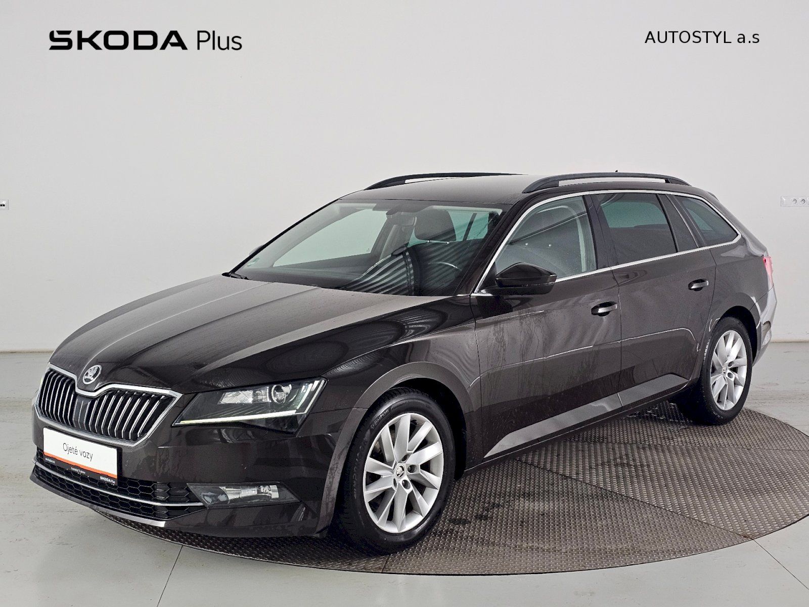 Škoda Superb, 2.0TDi 110kW DSG AMBITION PLUS