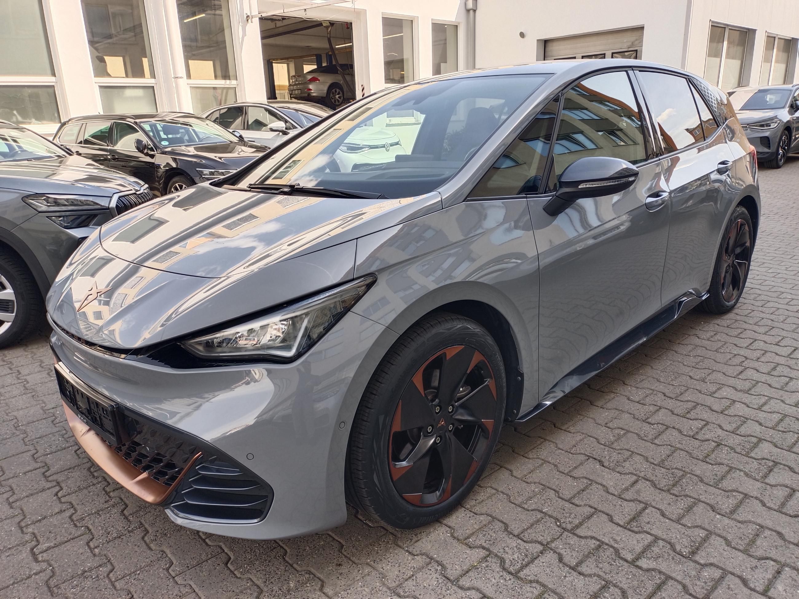 Cupra Born, Born electric 150kW / ALU 19'' - fotka 4