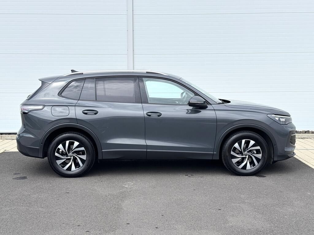 Volkswagen Tiguan, Life 1.5 TSI 96 kW - fotka 4