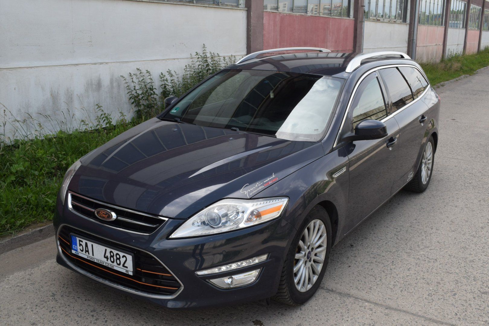 Ford Mondeo, TITANIUM