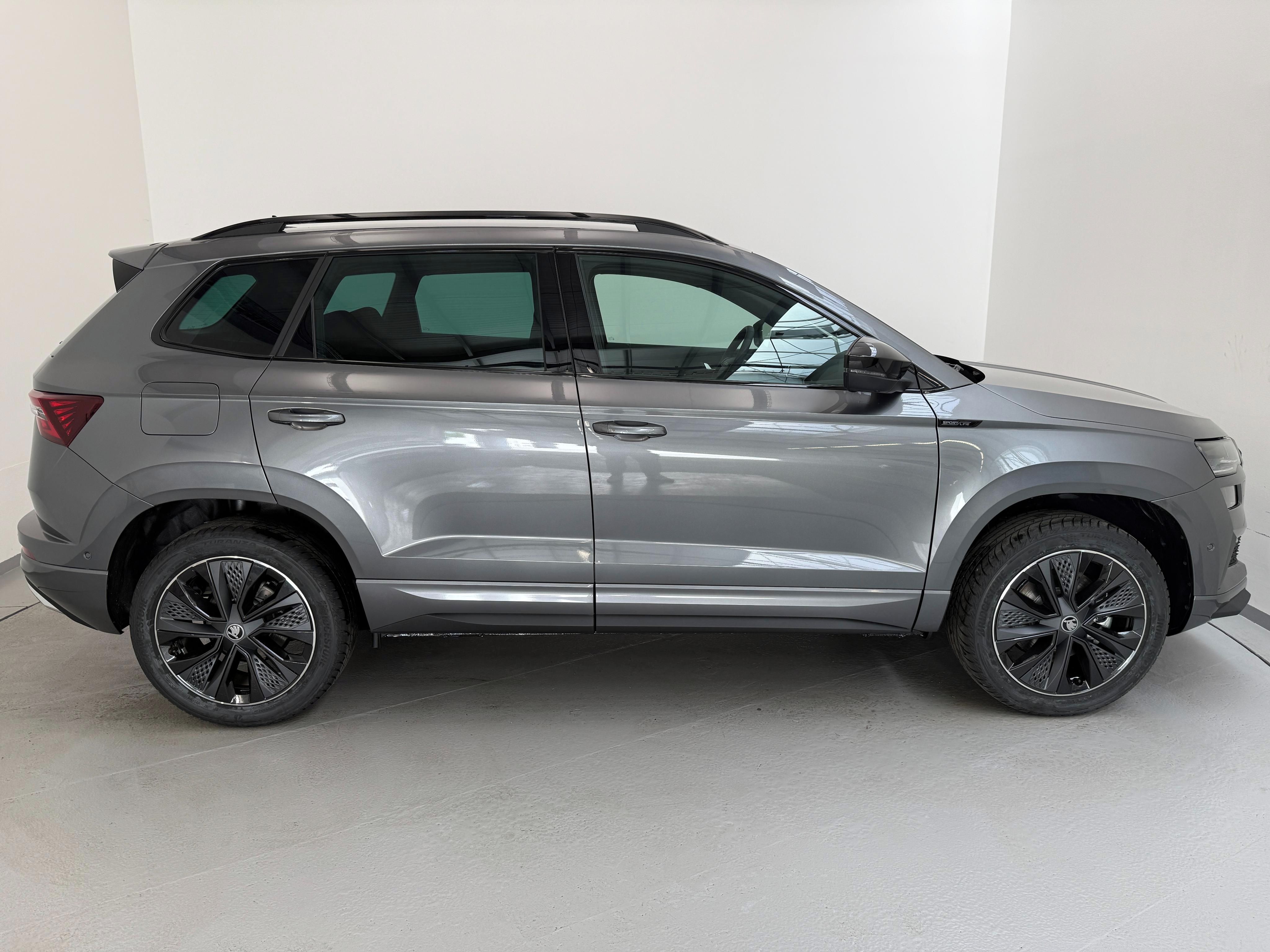 Škoda Karoq, Sportline 1,5 TSI 110 kW 7°DSG - fotka 6