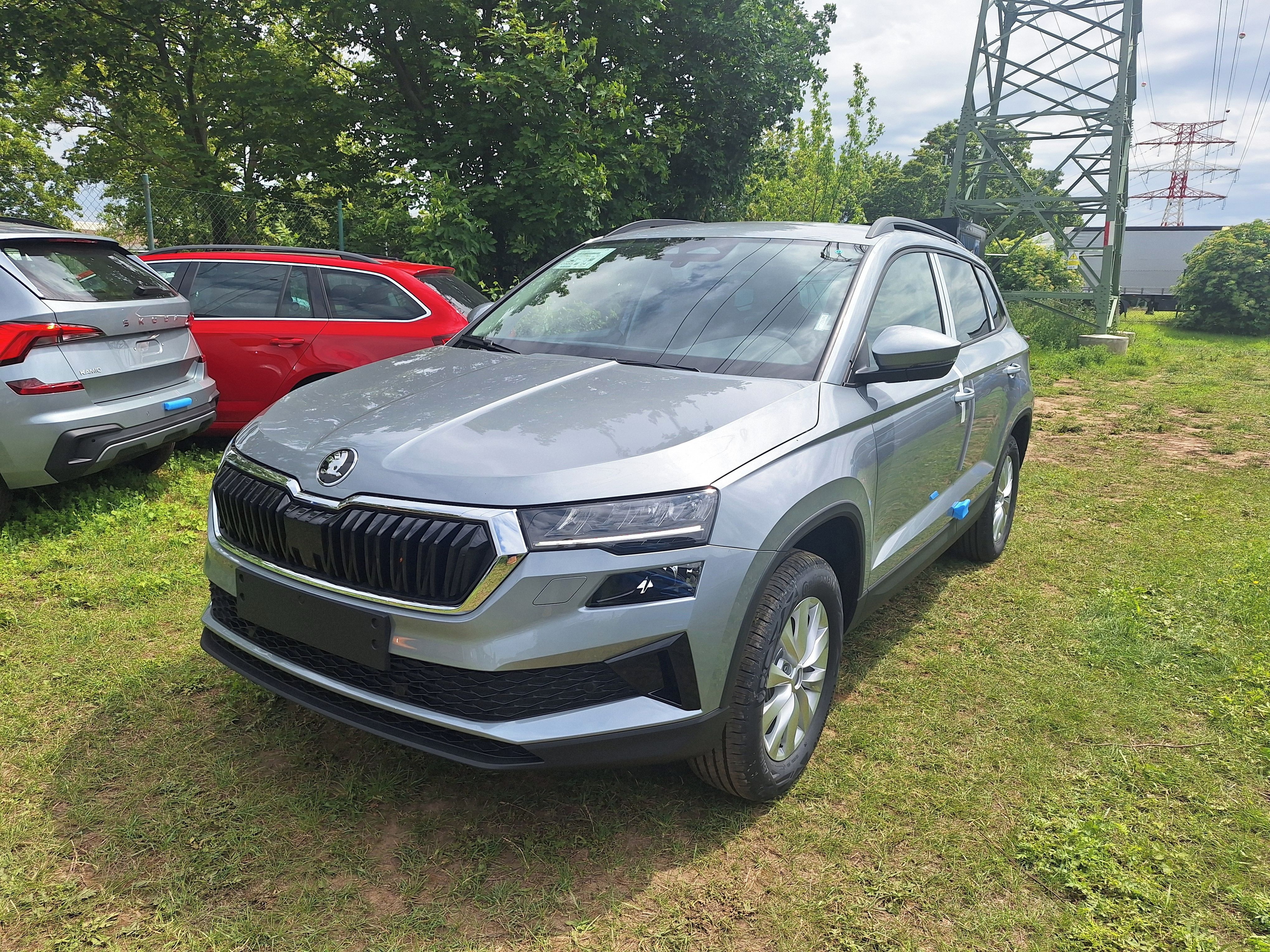 Škoda Karoq, CLASSIC 1.5TSI 110kW DSG| Tažn - fotka 2